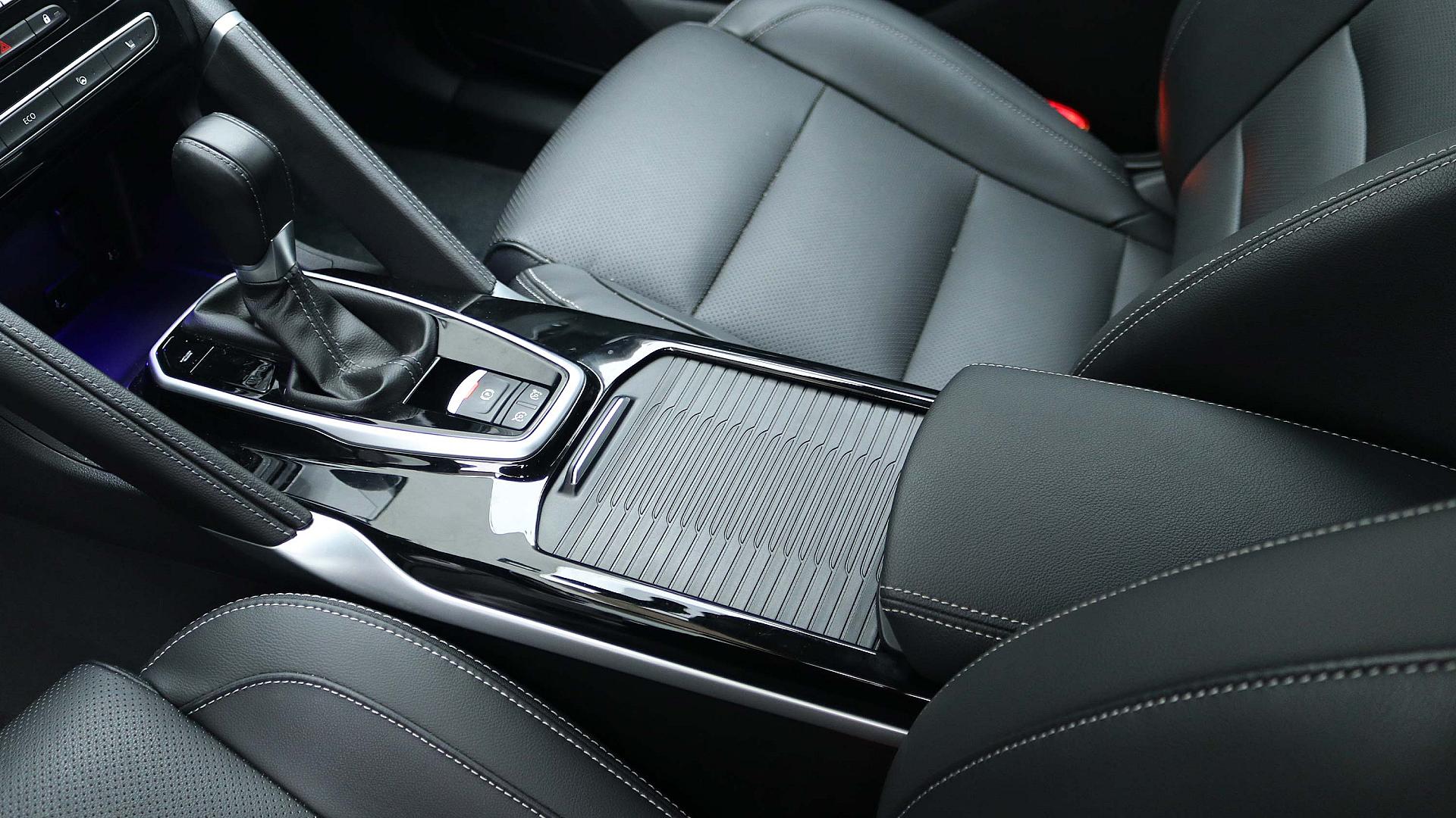Interior Slide 8