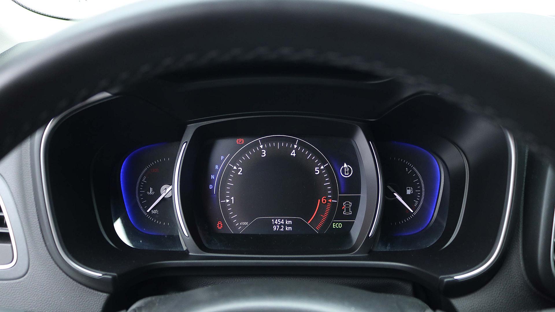 Interior Slide 3