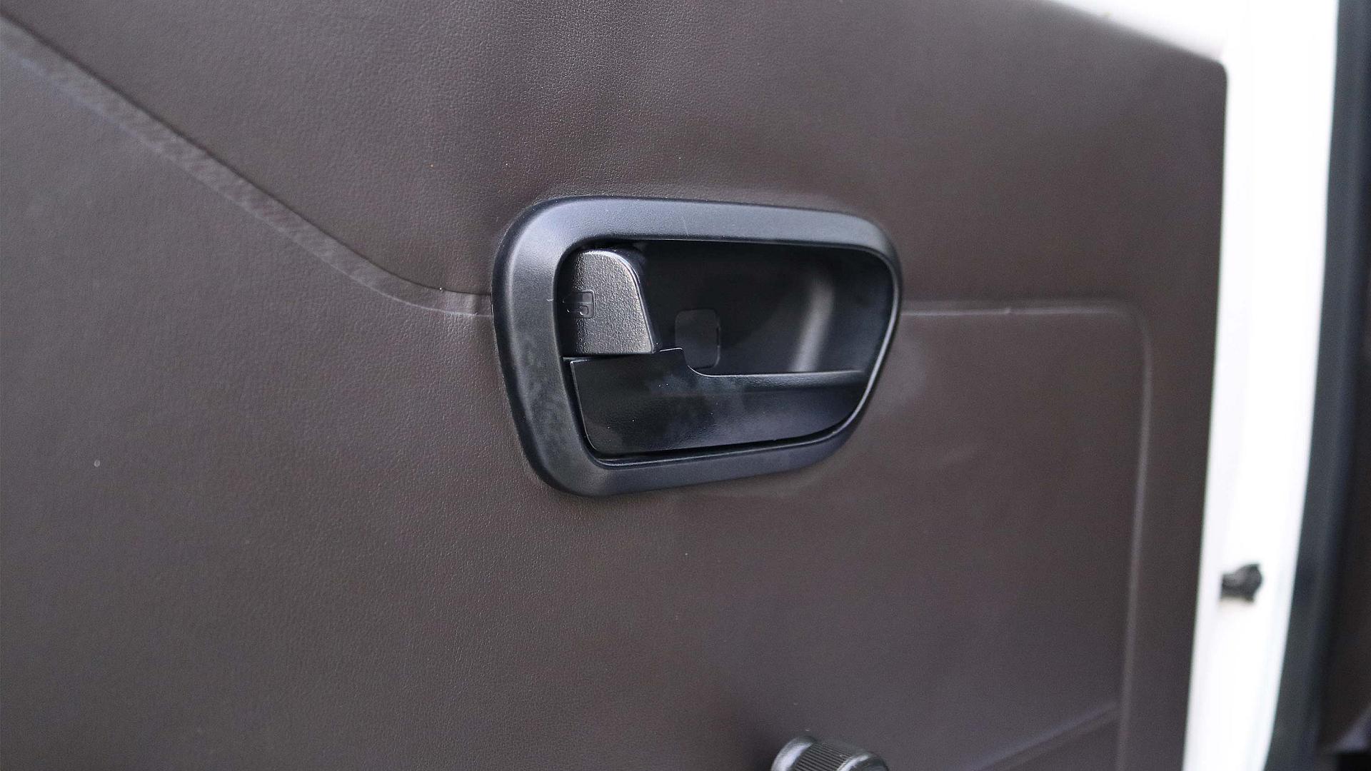 Interior Slide 5