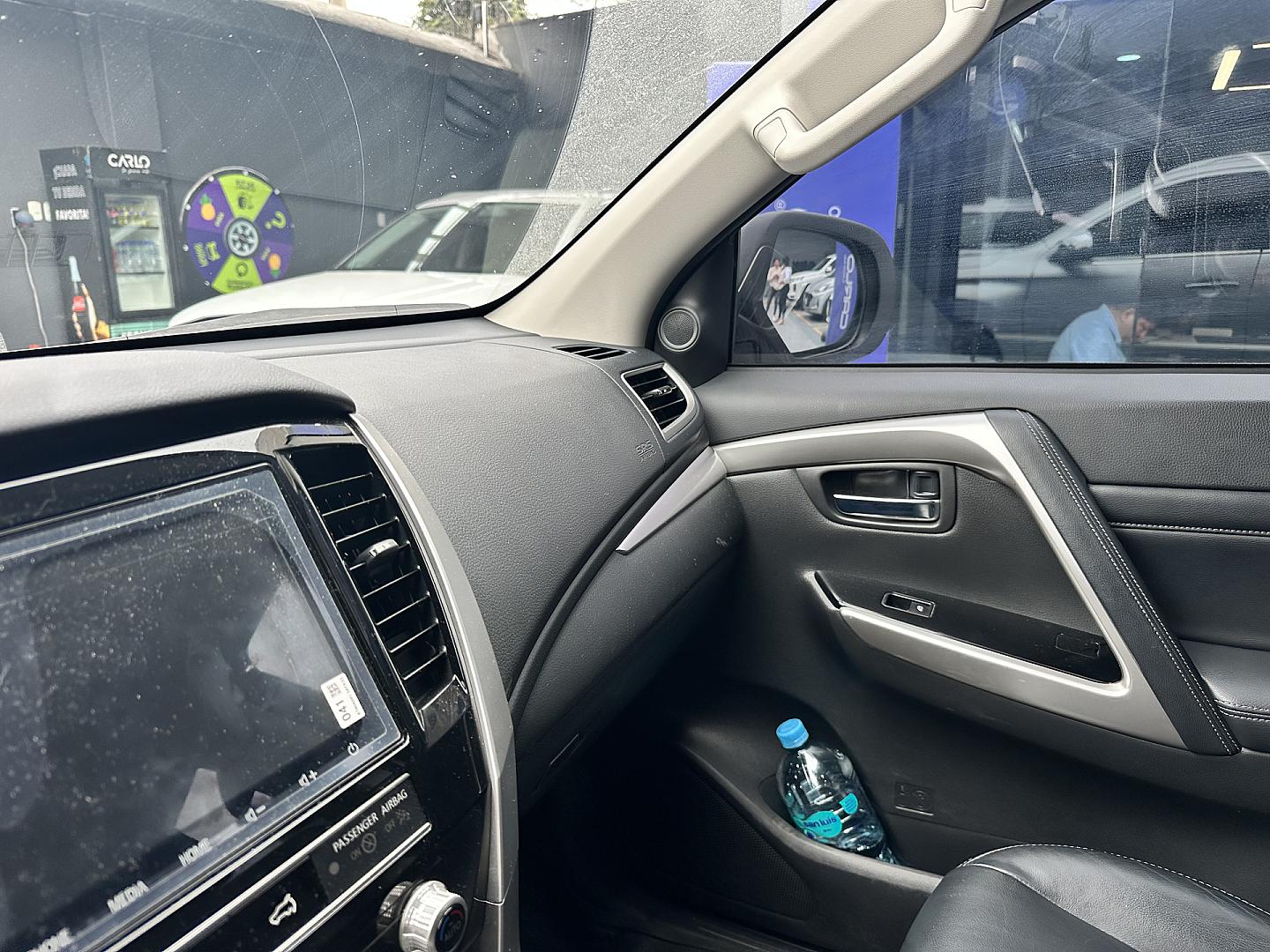 Interior Slide 4