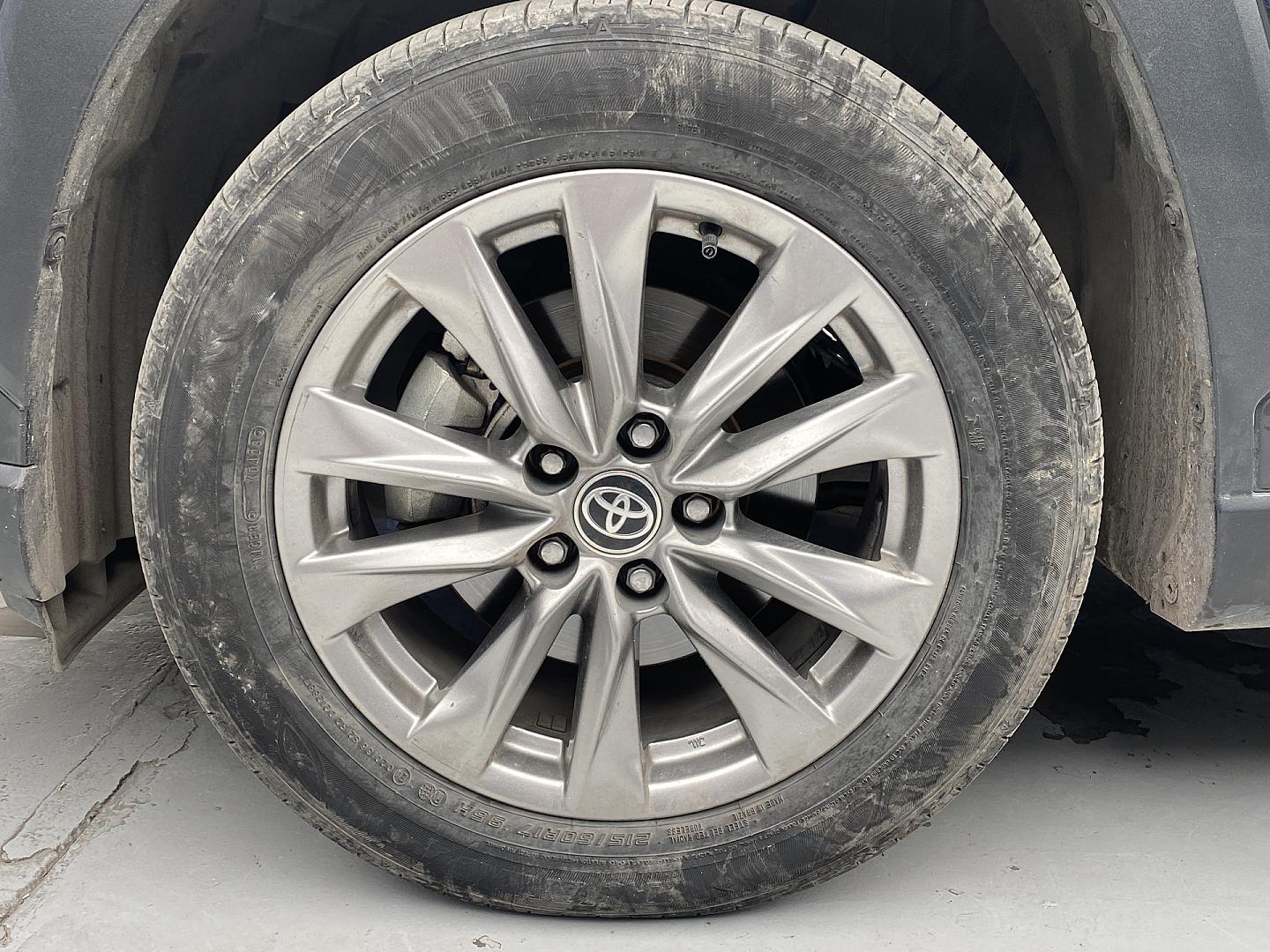 Exterior Slide 10