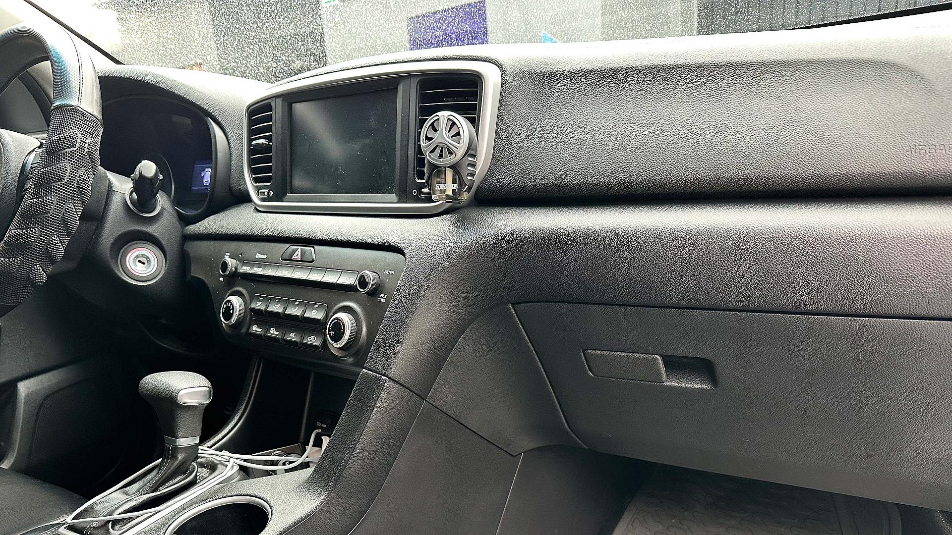 Interior Slide 3