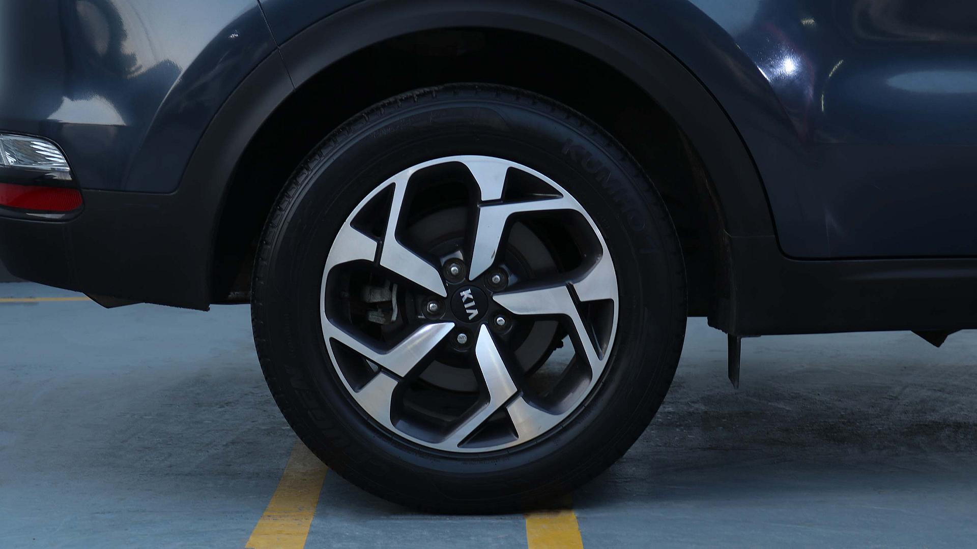 Exterior Slide 8