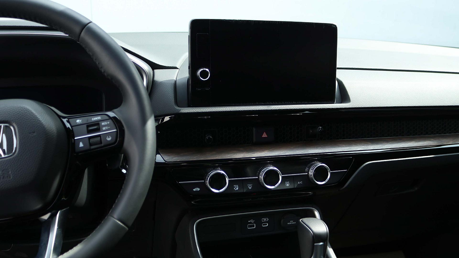 Interior Slide 2
