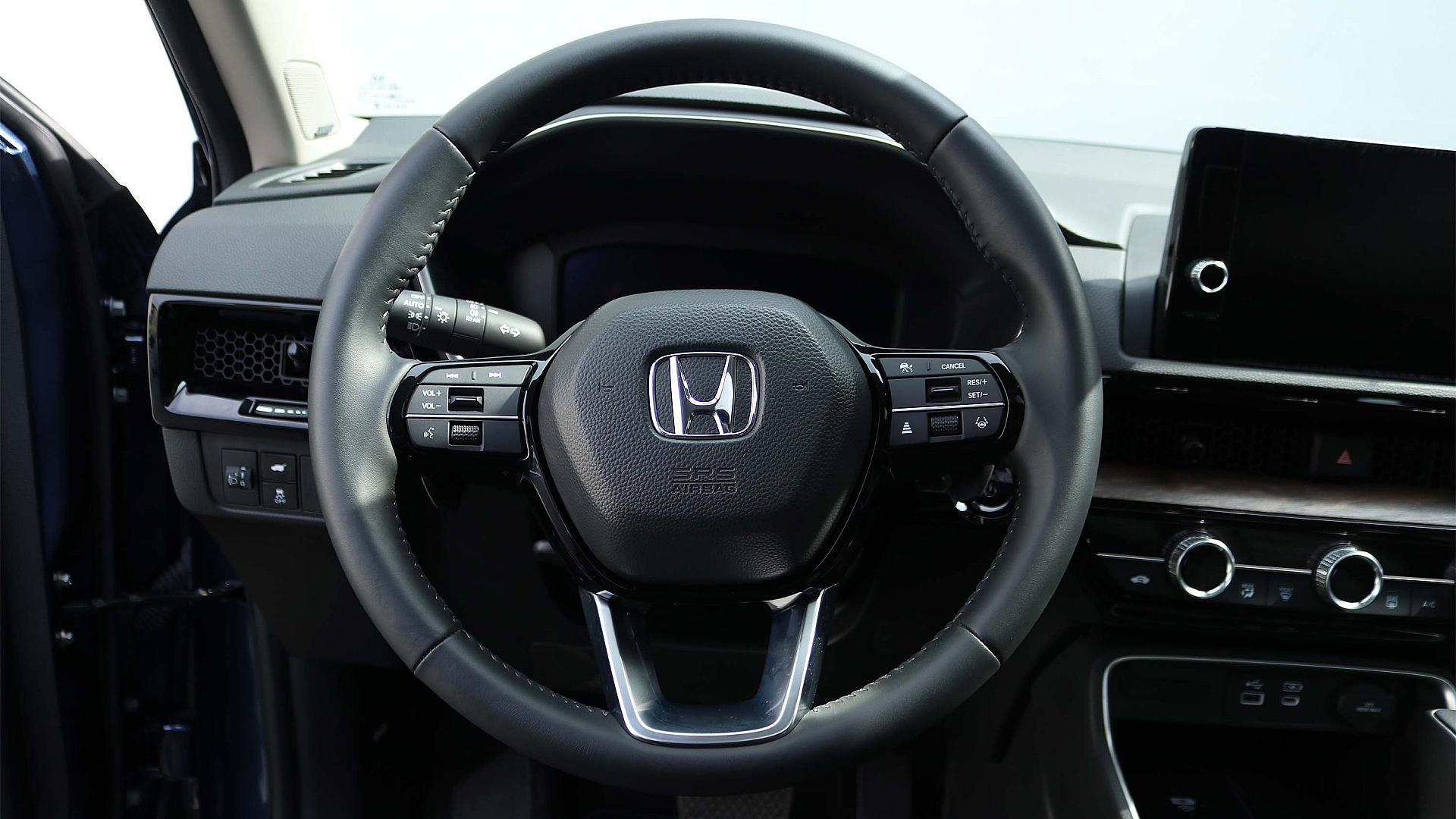 Interior Slide 3