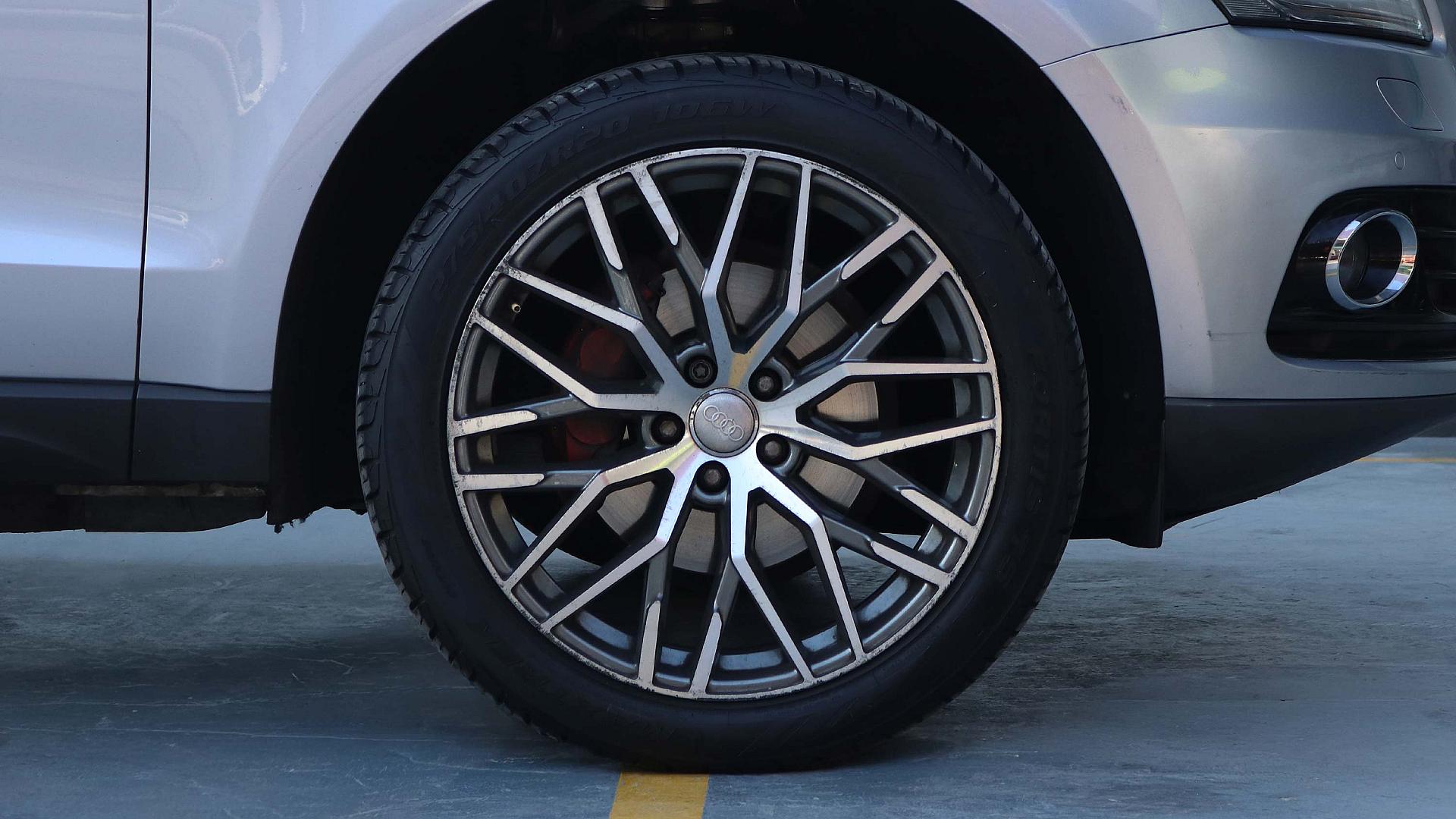 Exterior Slide 9