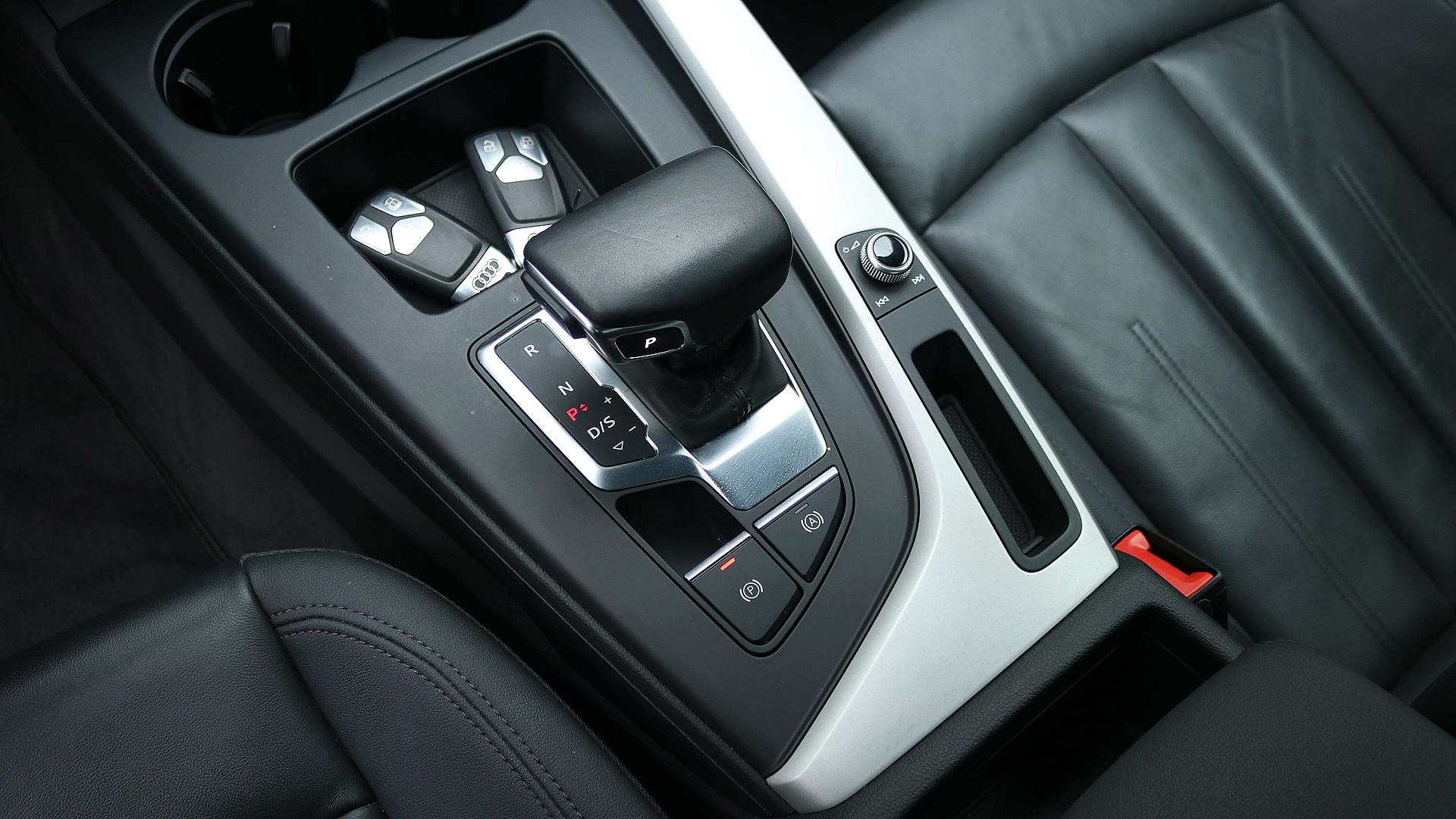 Interior Slide 4