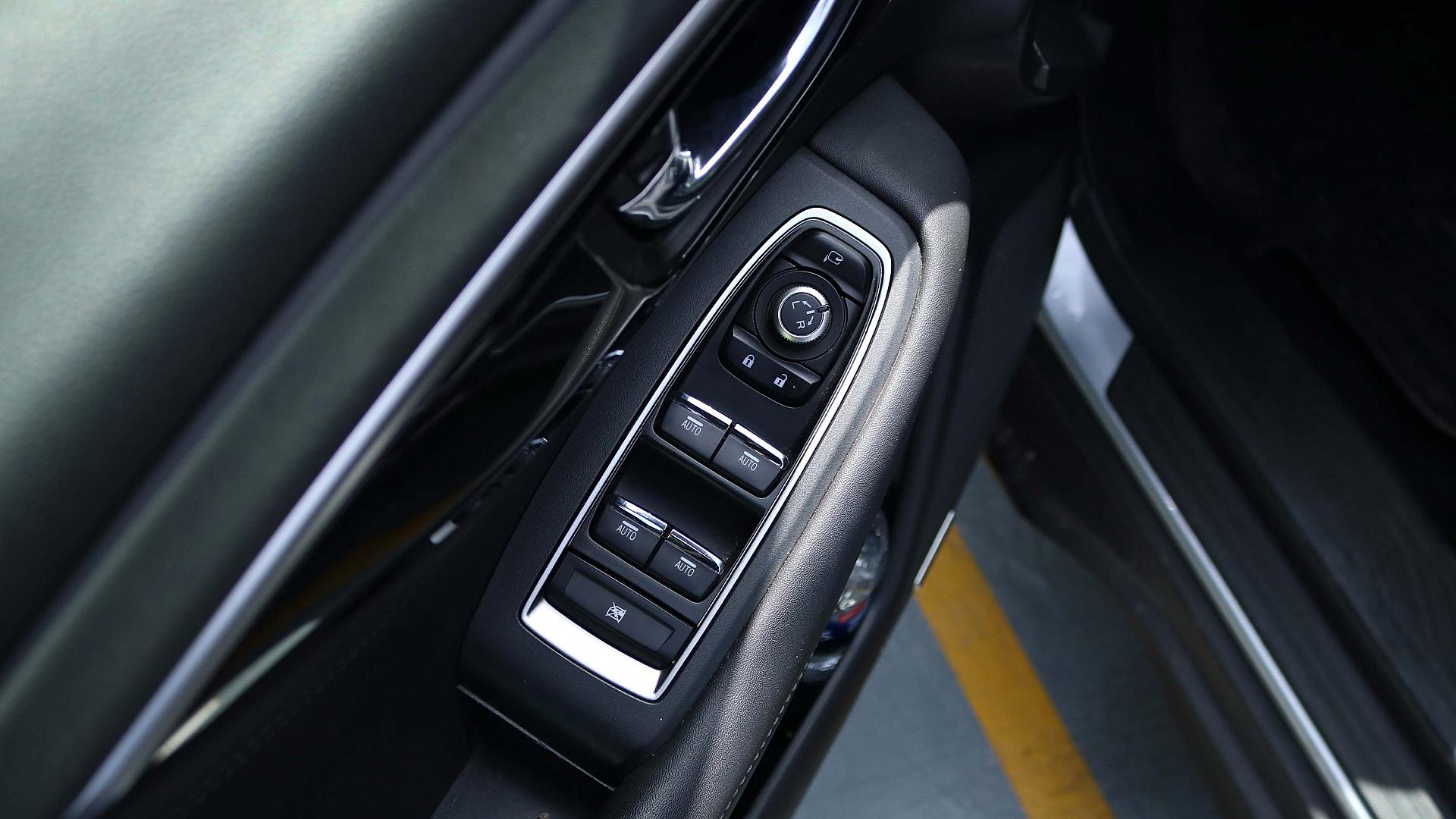 Interior Slide 17
