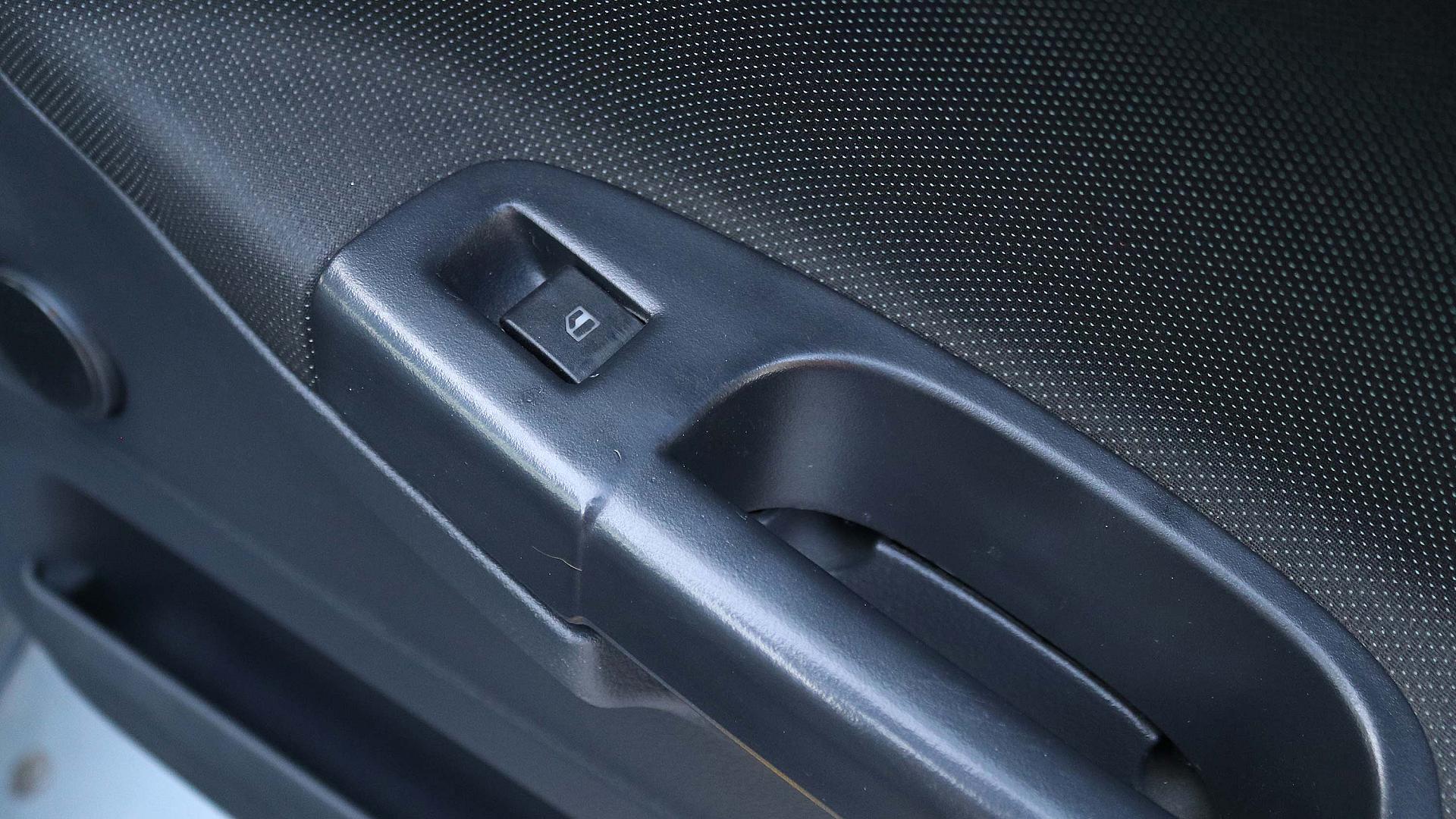Interior Slide 4