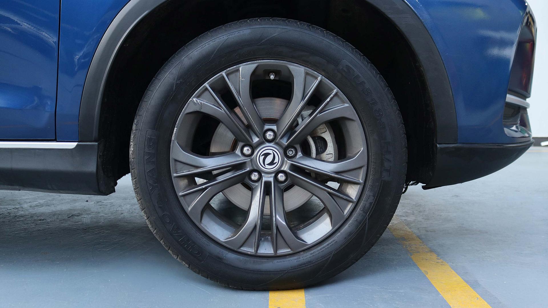 Exterior Slide 9