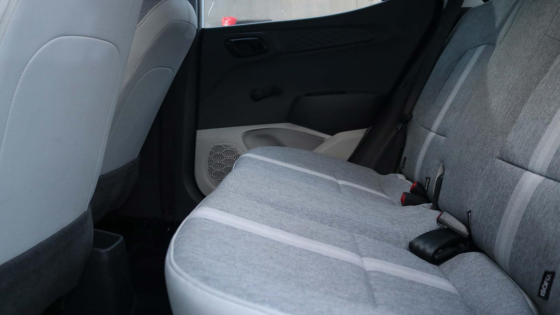 Interior Slide 7