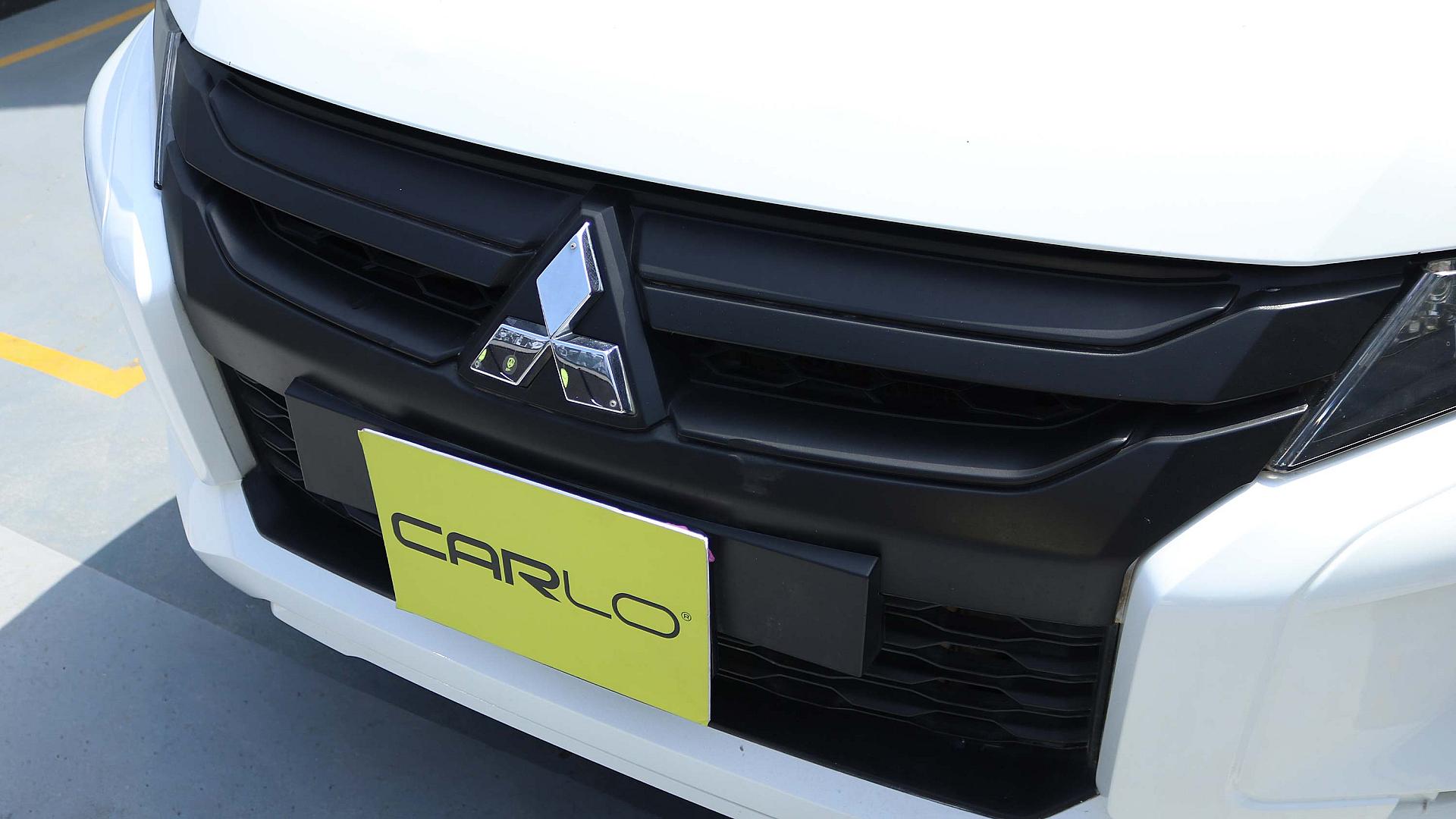Exterior Slide 6