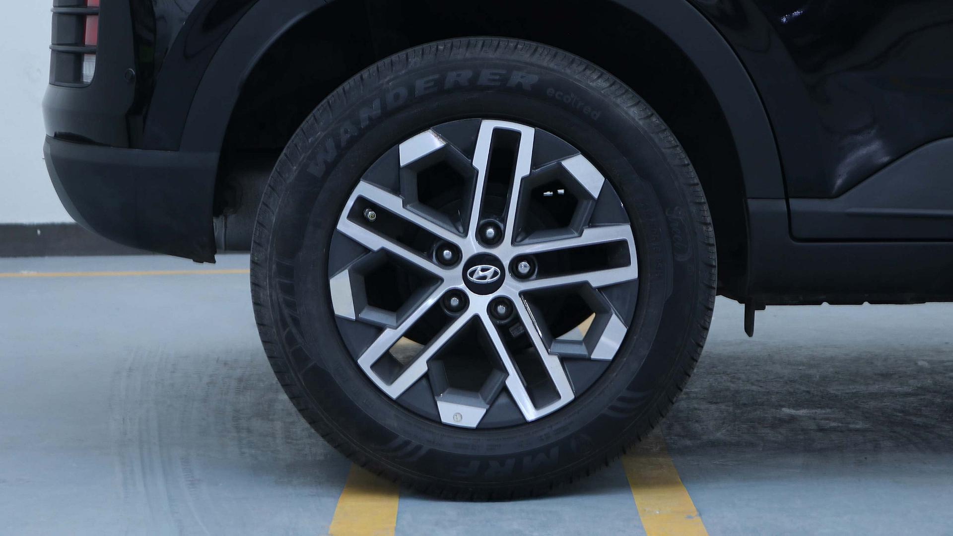 Exterior Slide 7