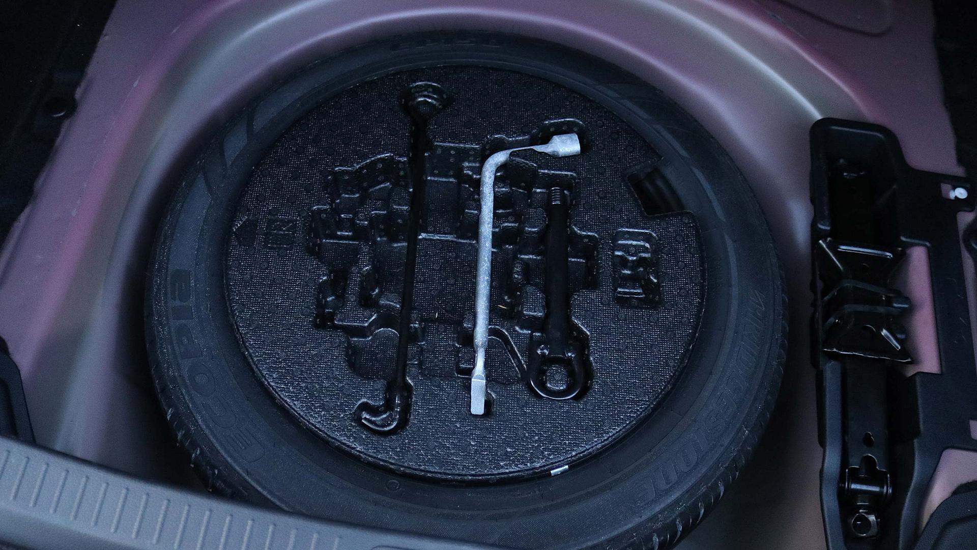 Exterior Slide 16