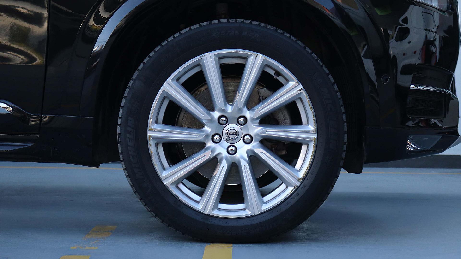 Exterior Slide 9