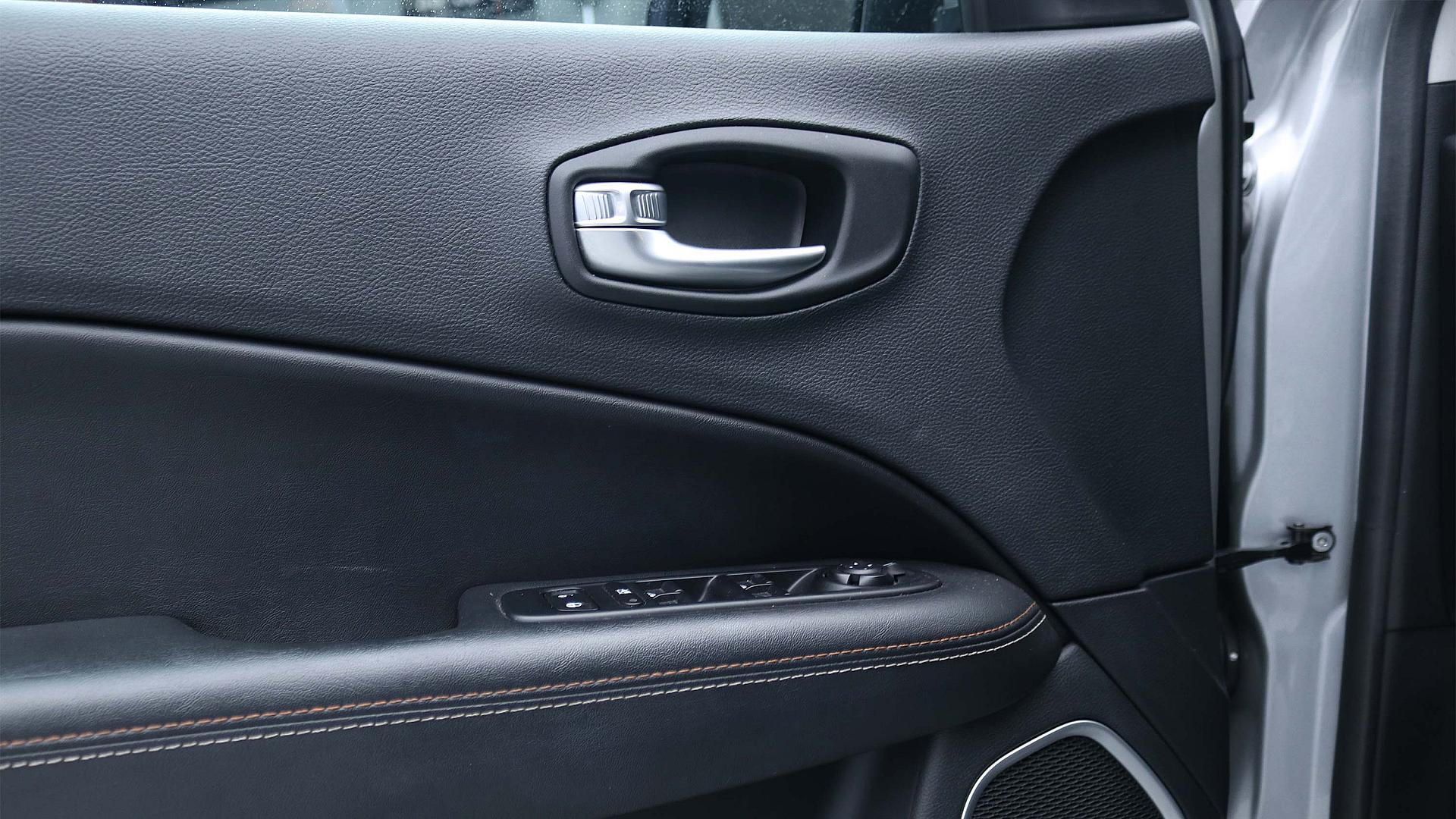 Interior Slide 3
