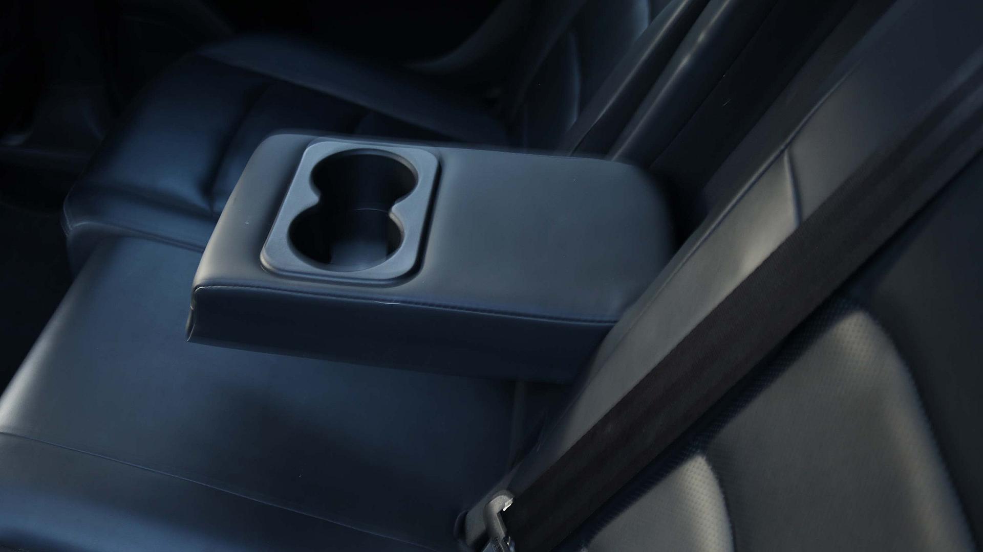 Interior Slide 3