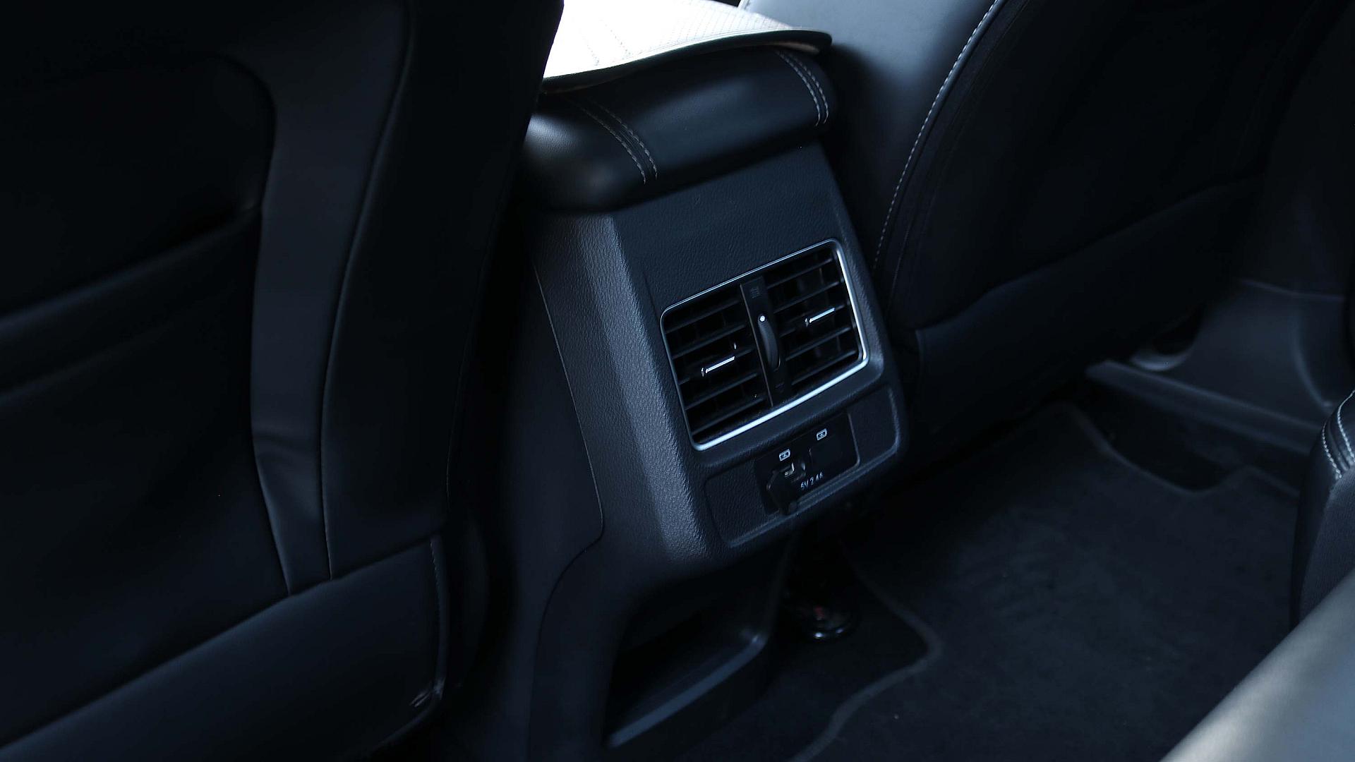 Interior Slide 5