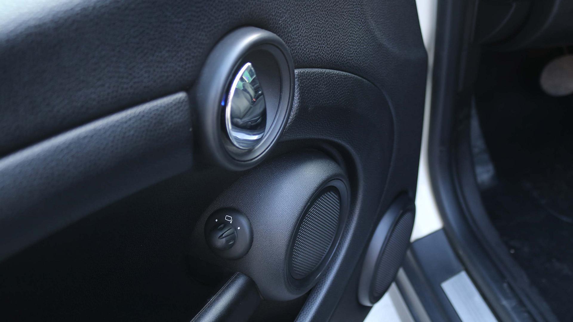 Interior Slide 5