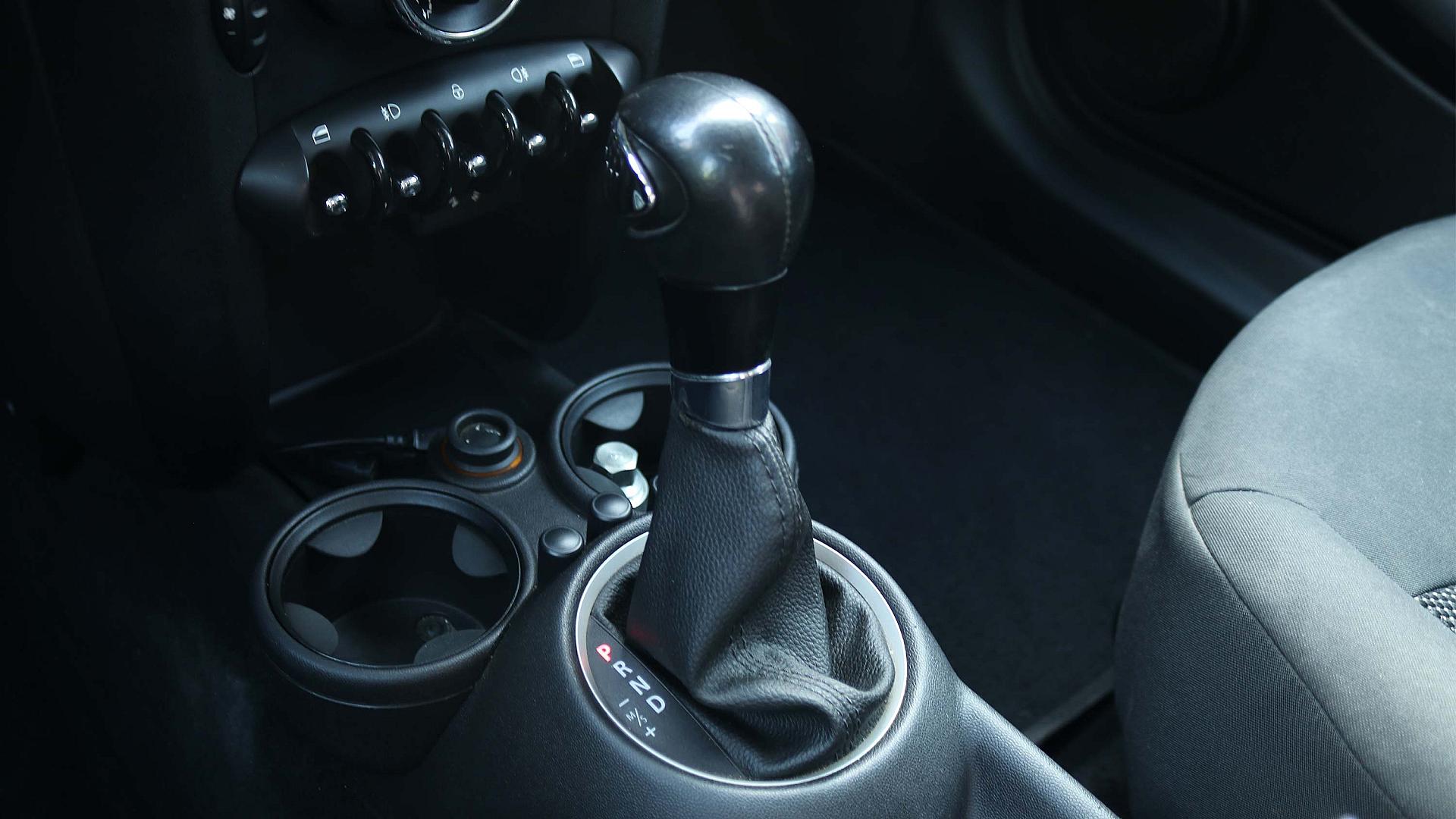 Interior Slide 8