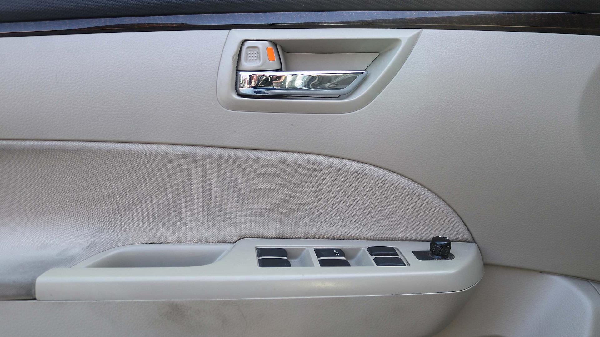 Interior Slide 8