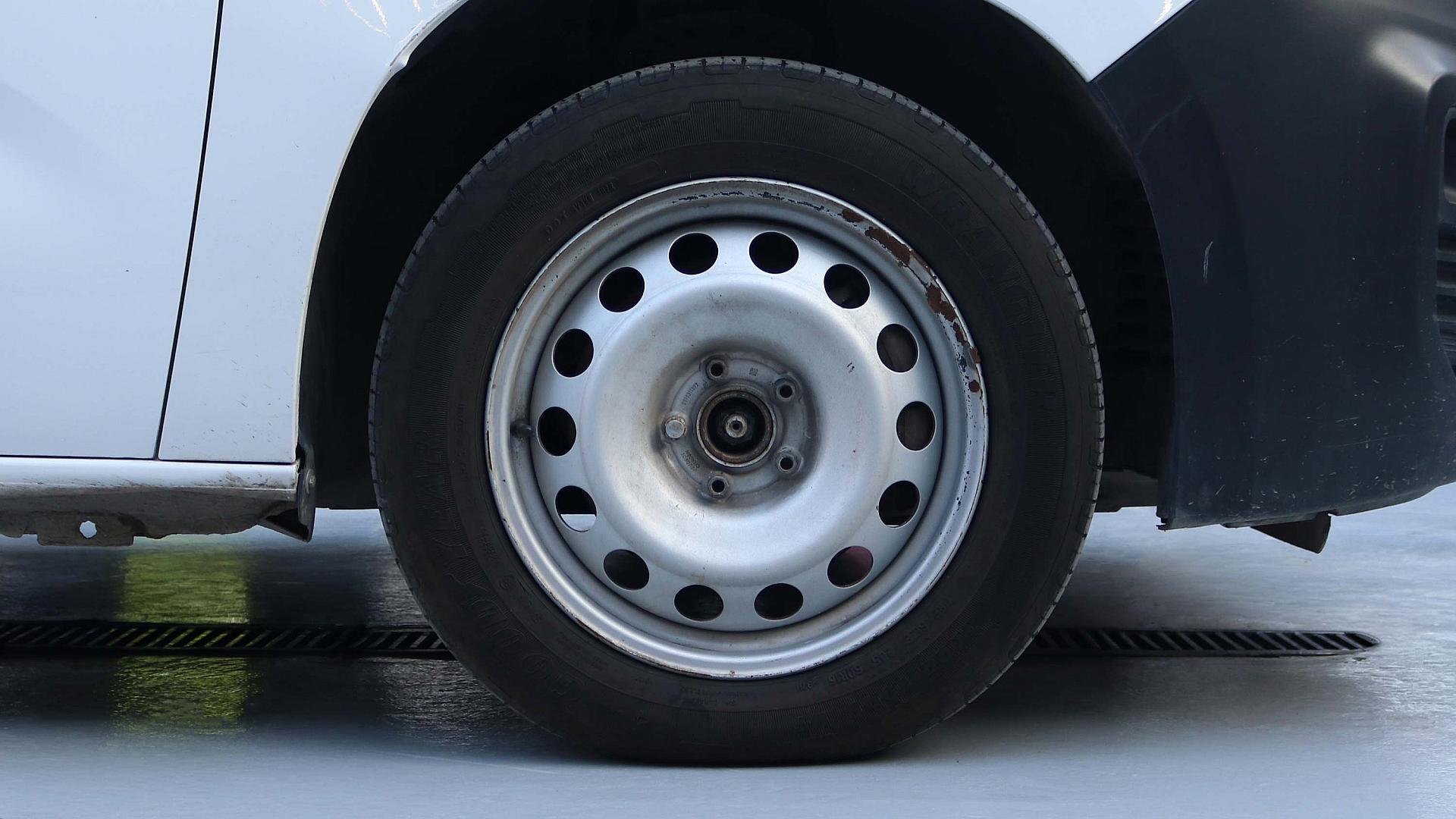 Exterior Slide 8