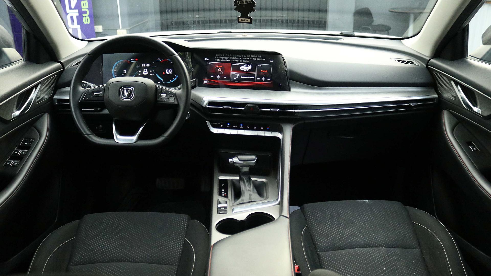 Interior Slide 4