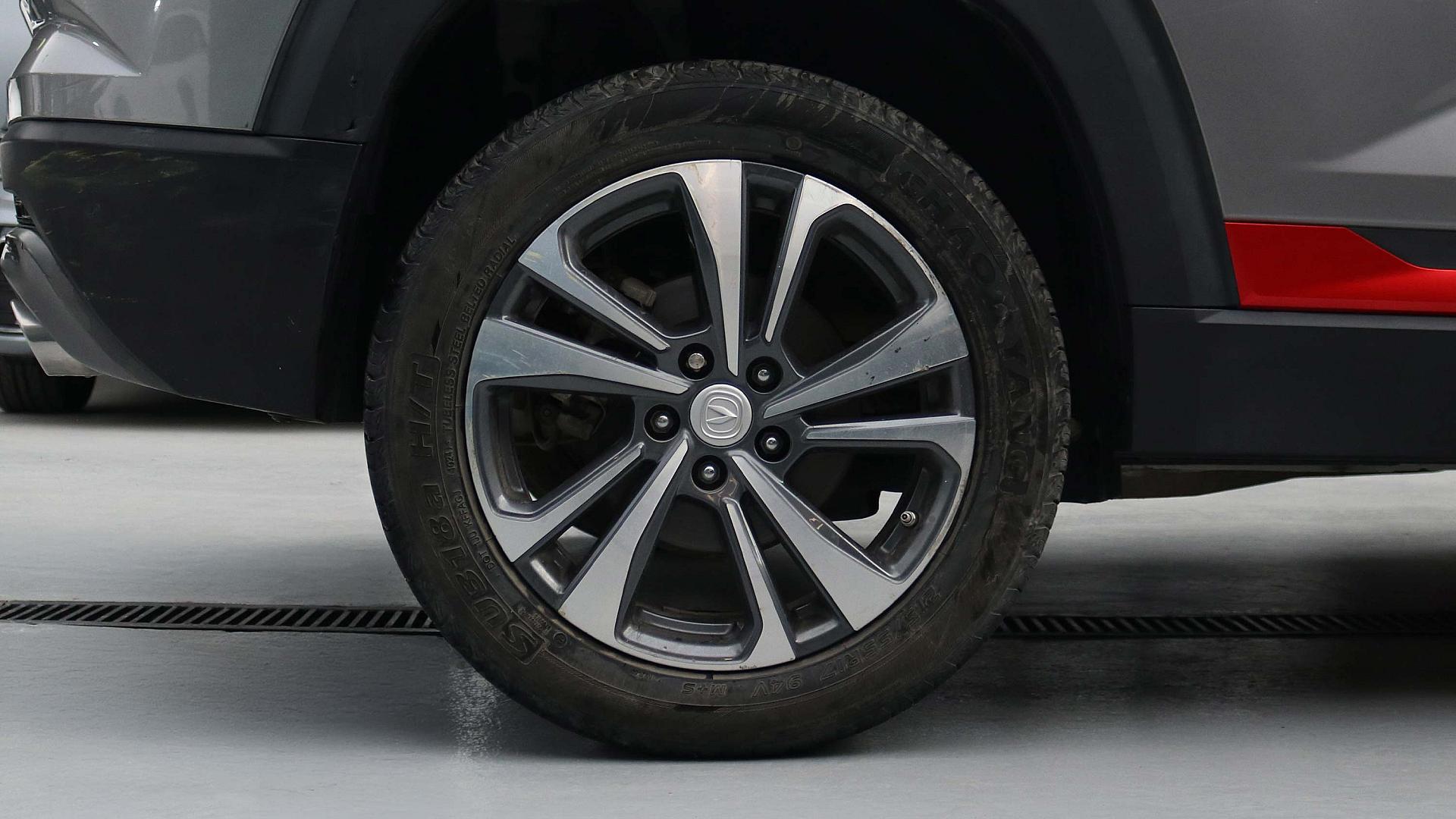 Exterior Slide 7
