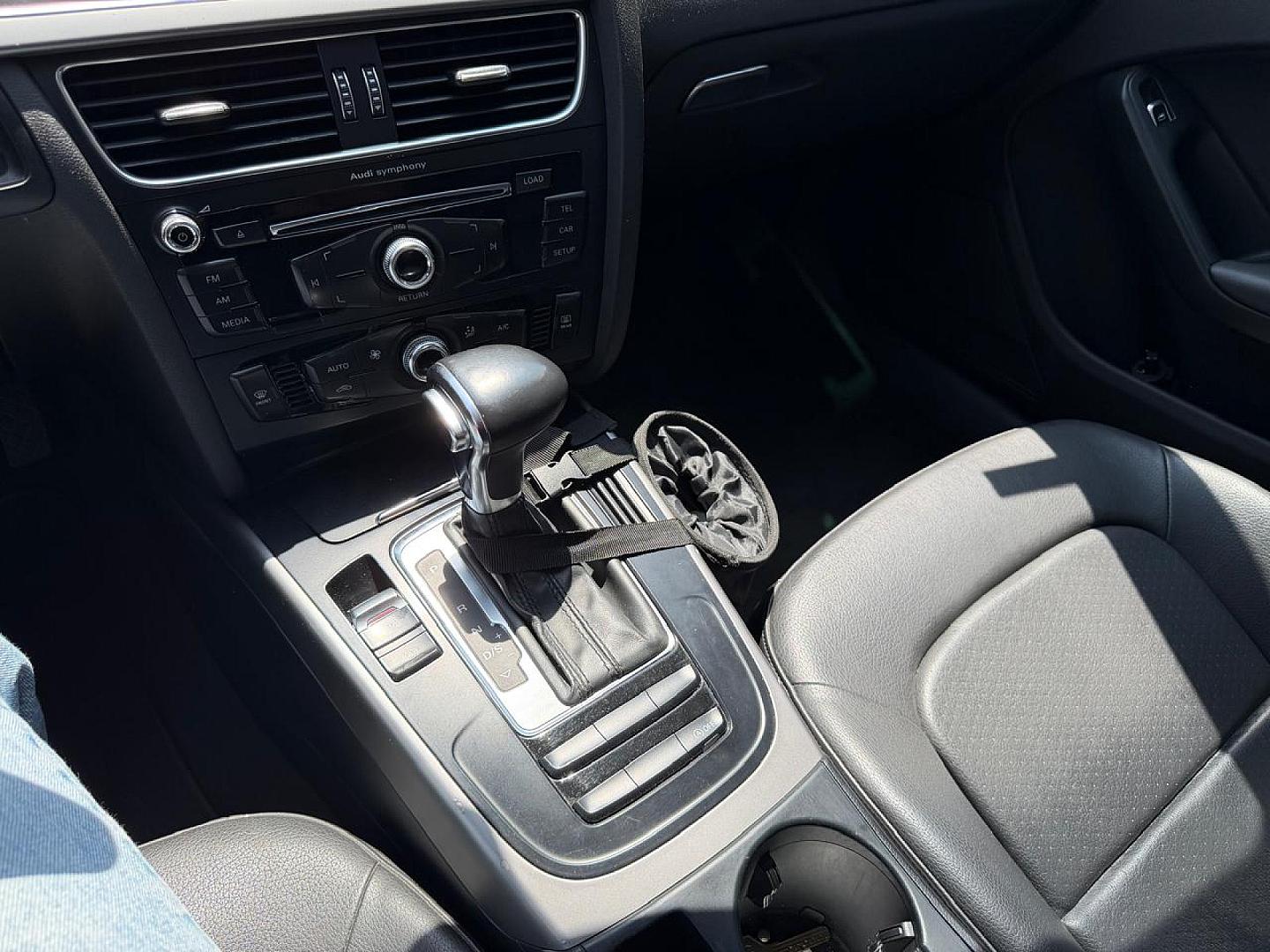 Interior Slide 3