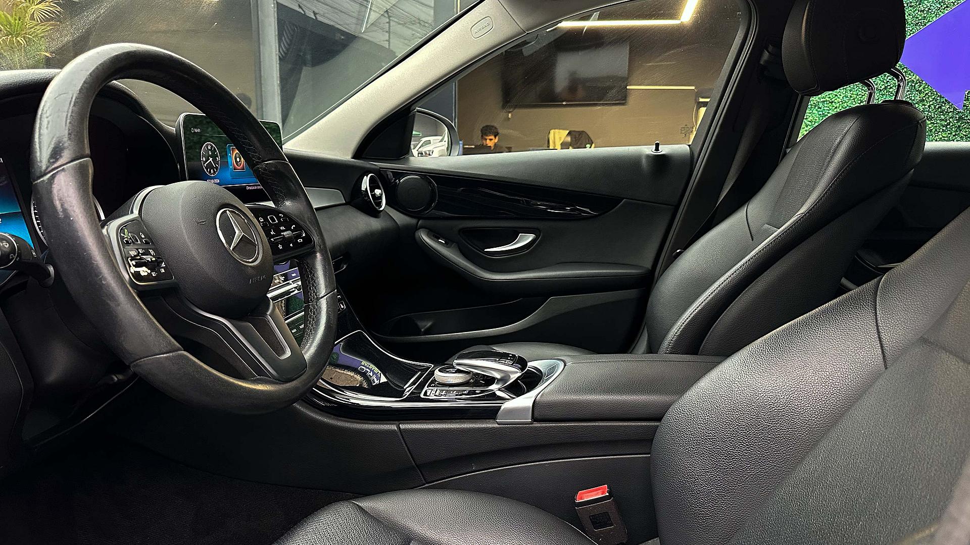 Interior Slide 6