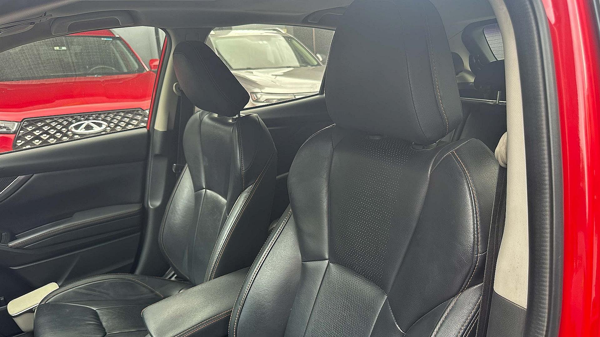 Interior Slide 3
