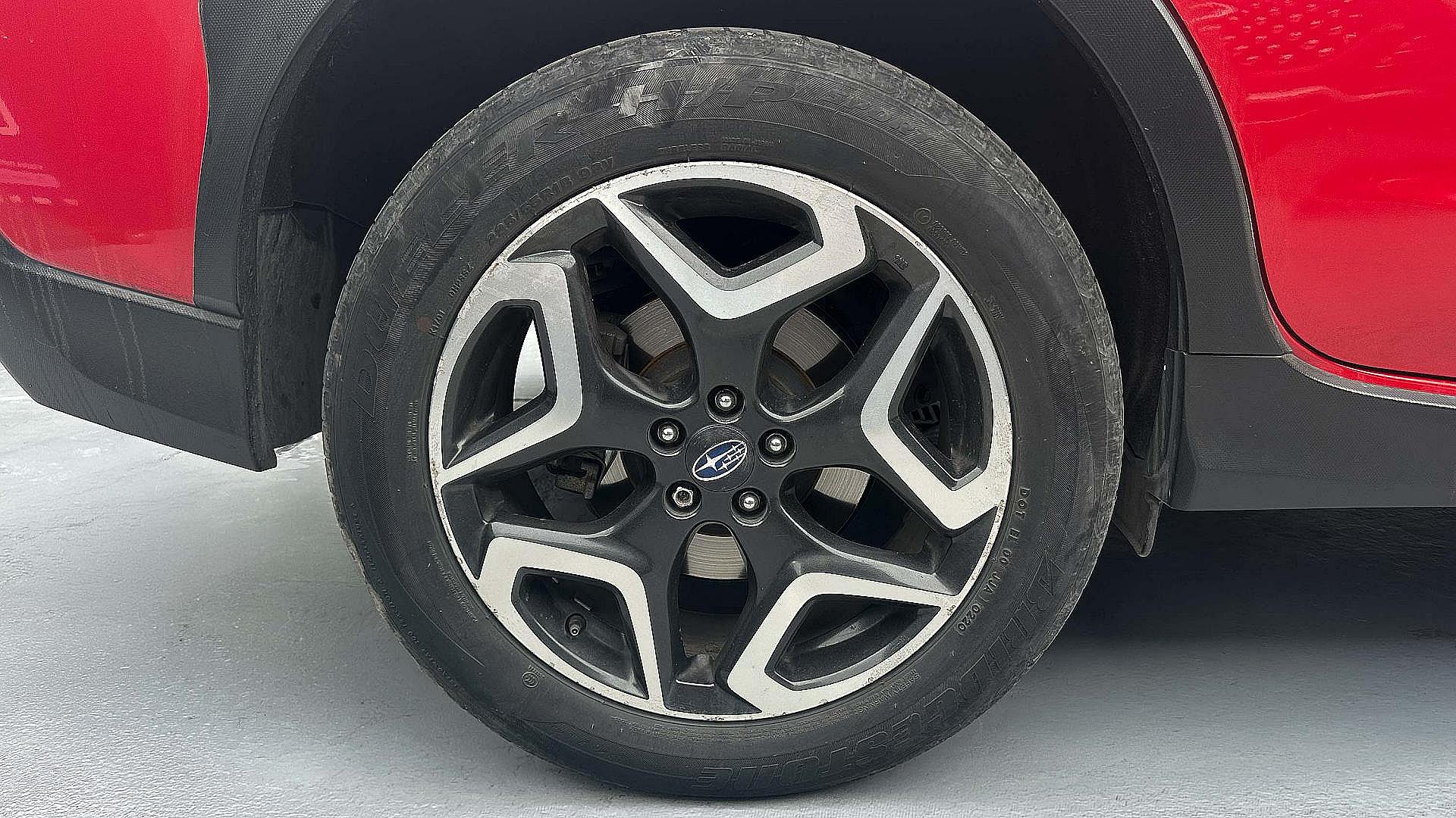 Exterior Slide 4
