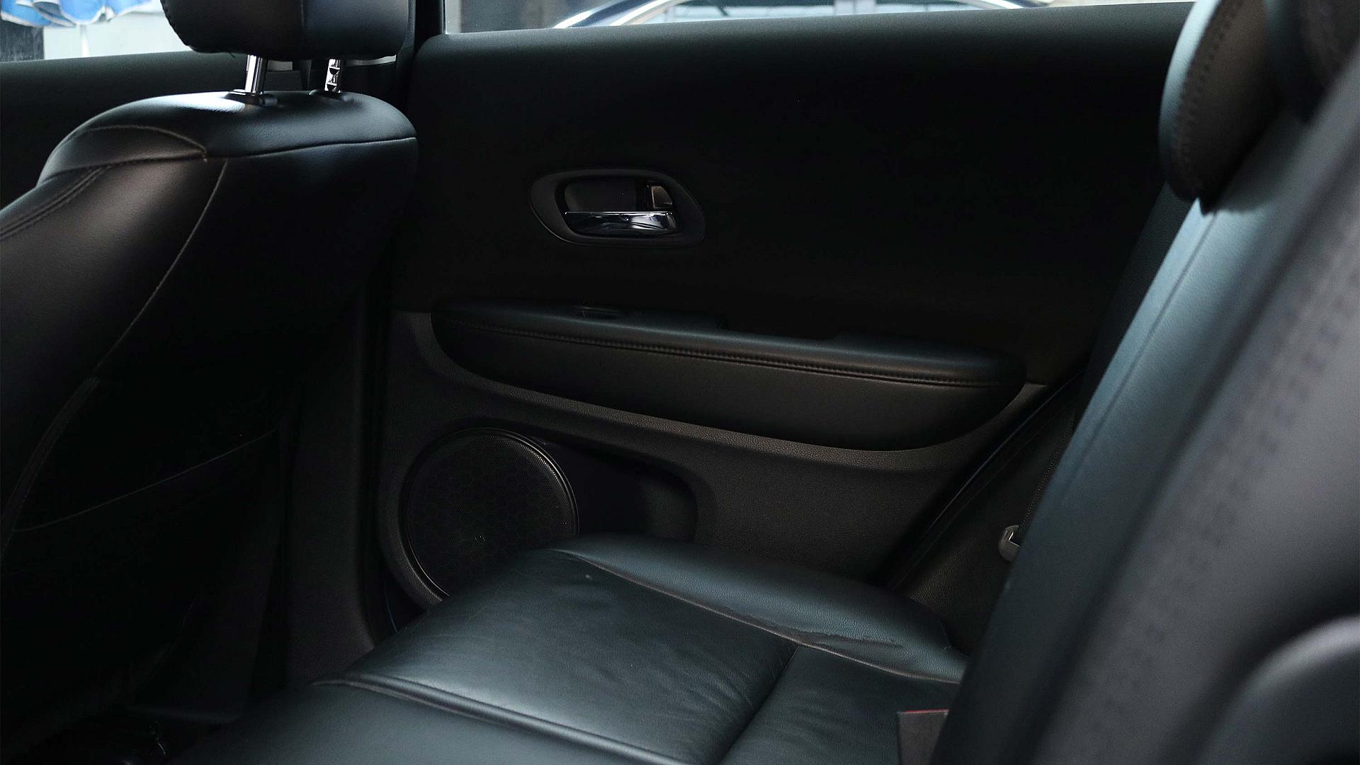 Interior Slide 9