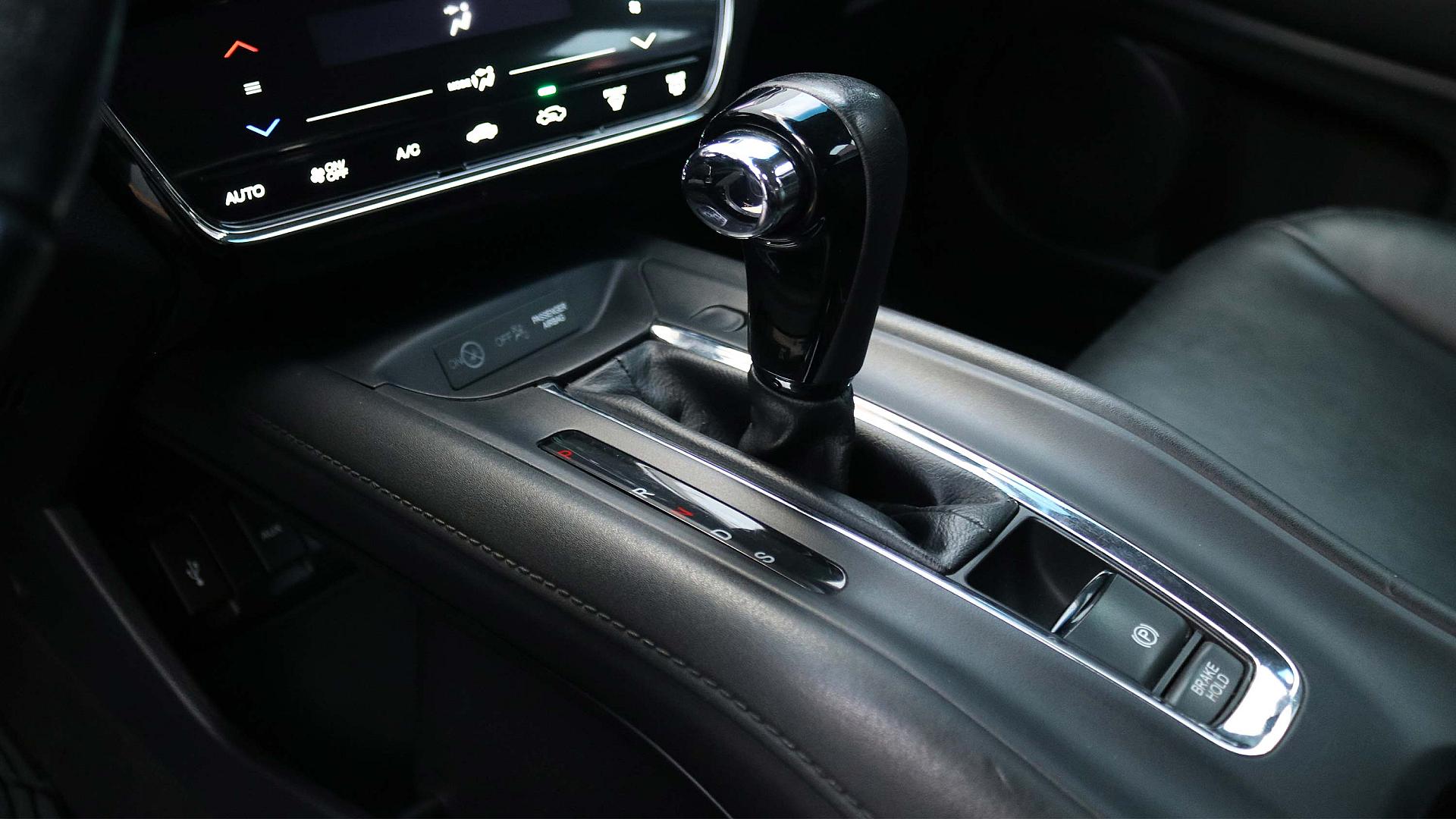 Interior Slide 5