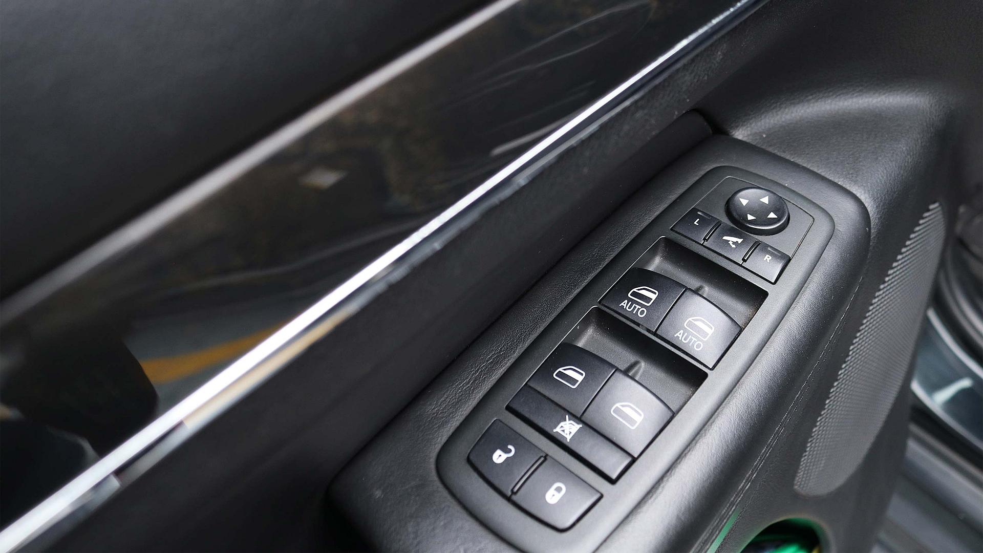 Interior Slide 10