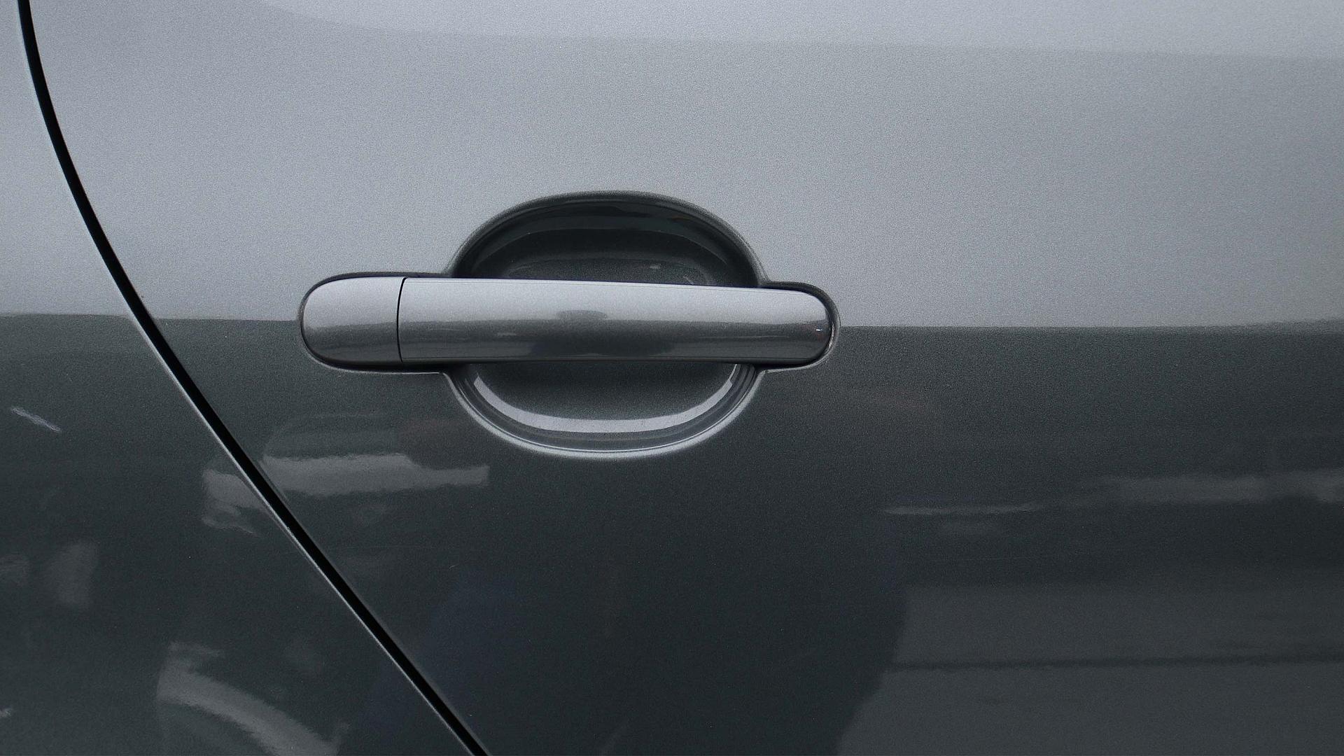 Exterior Slide 8