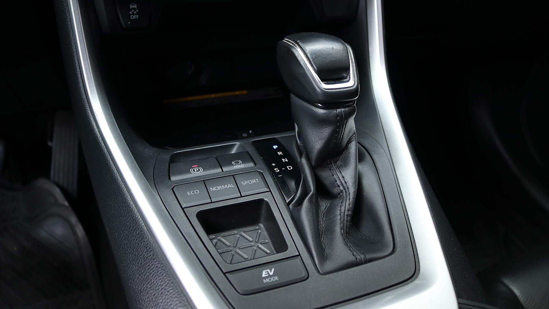 Interior Slide 8