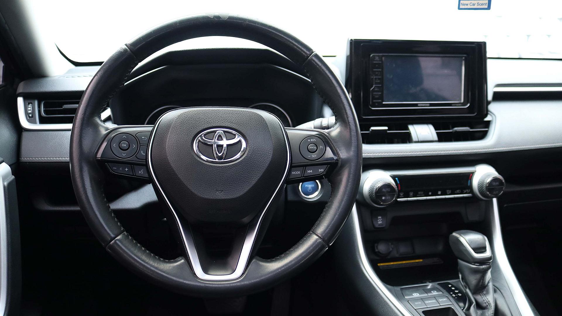 Interior Slide 3