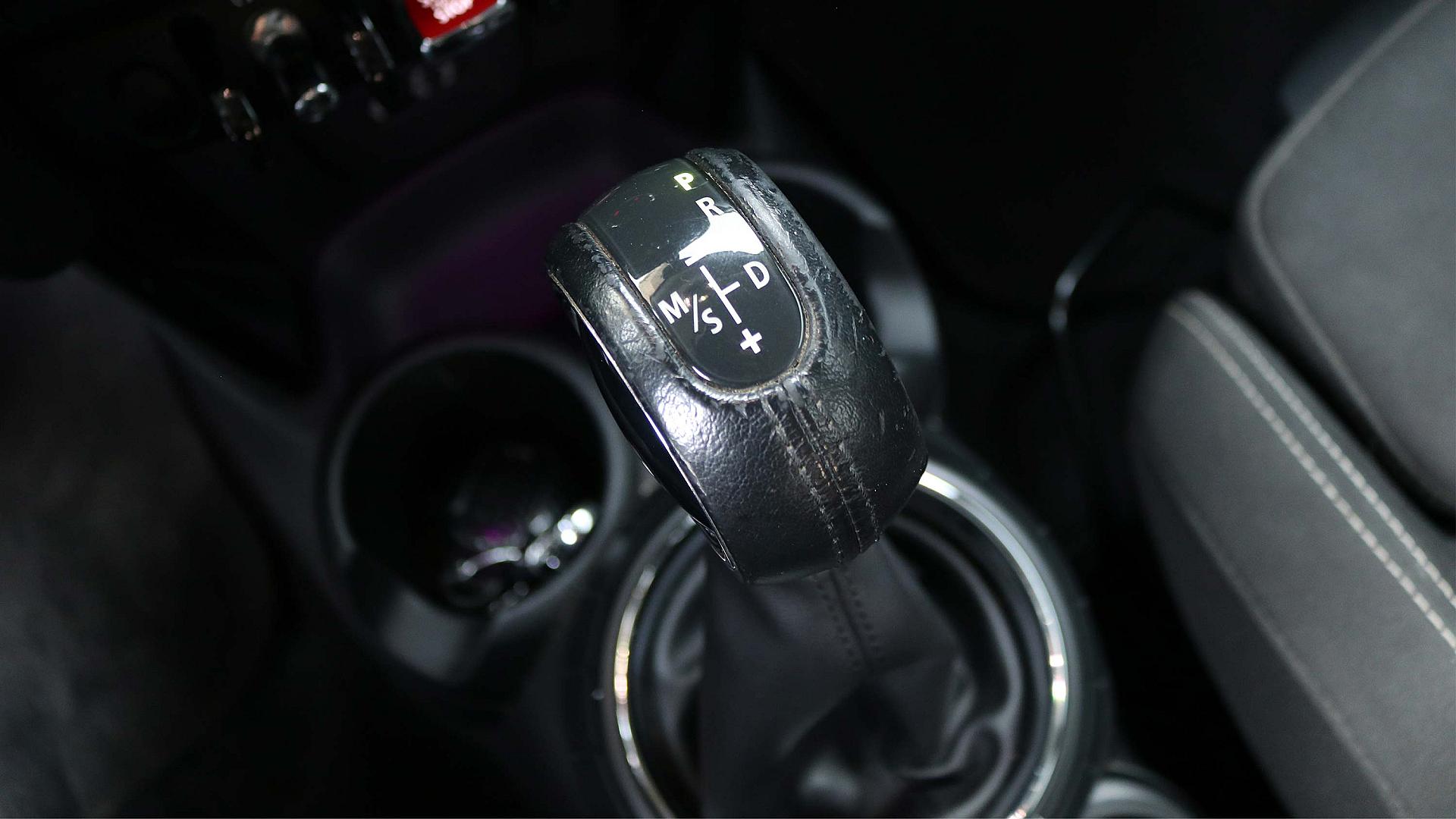 Interior Slide 8