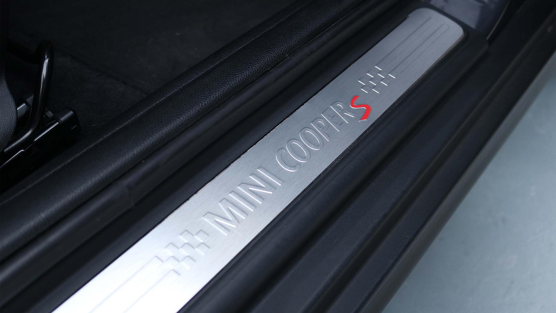 Interior Slide 9