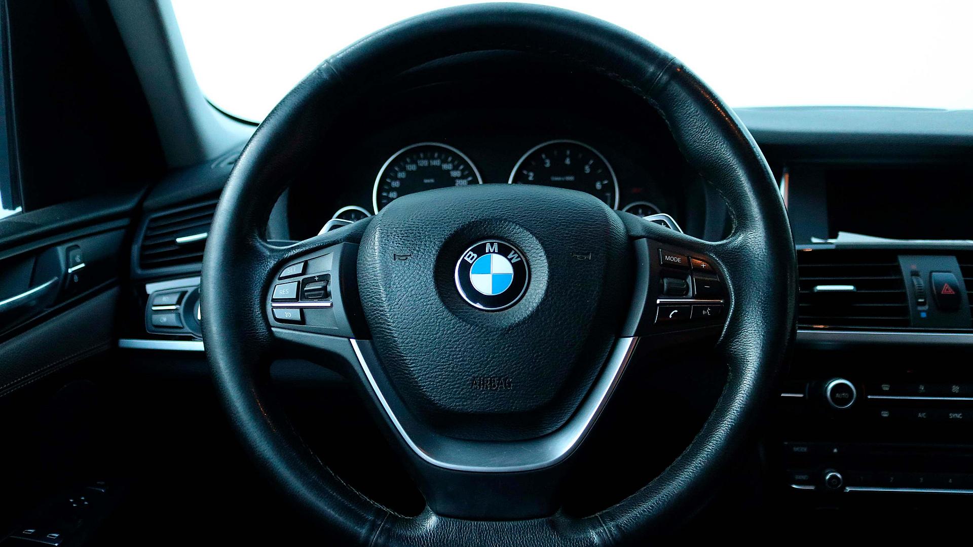 Interior Slide 2