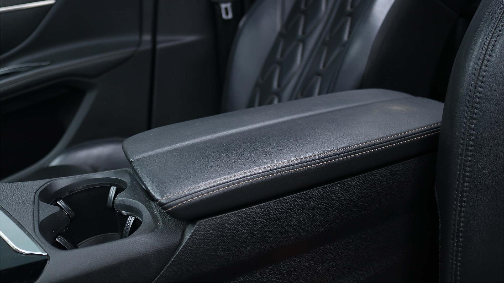 Interior Slide 8