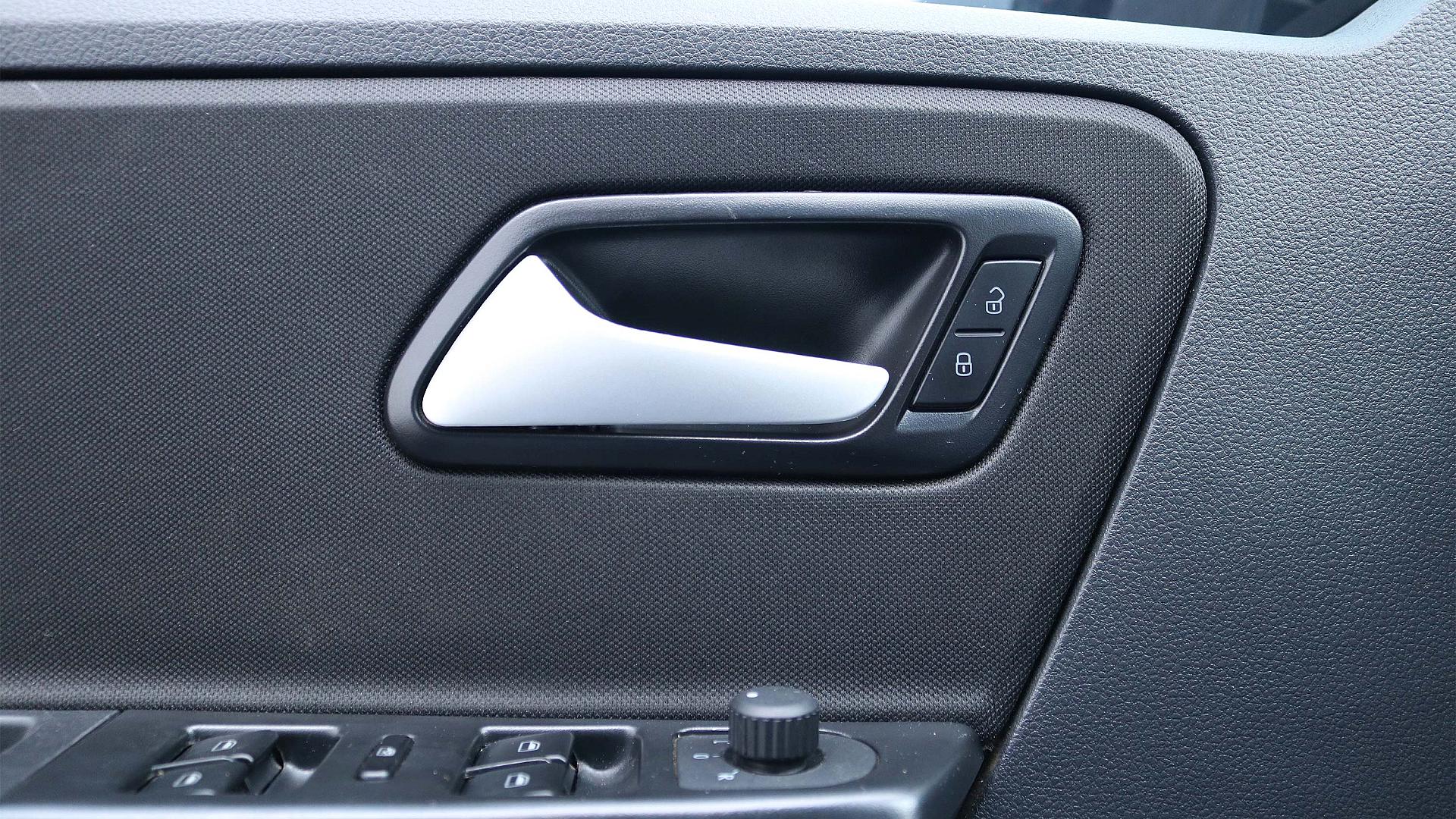 Interior Slide 9