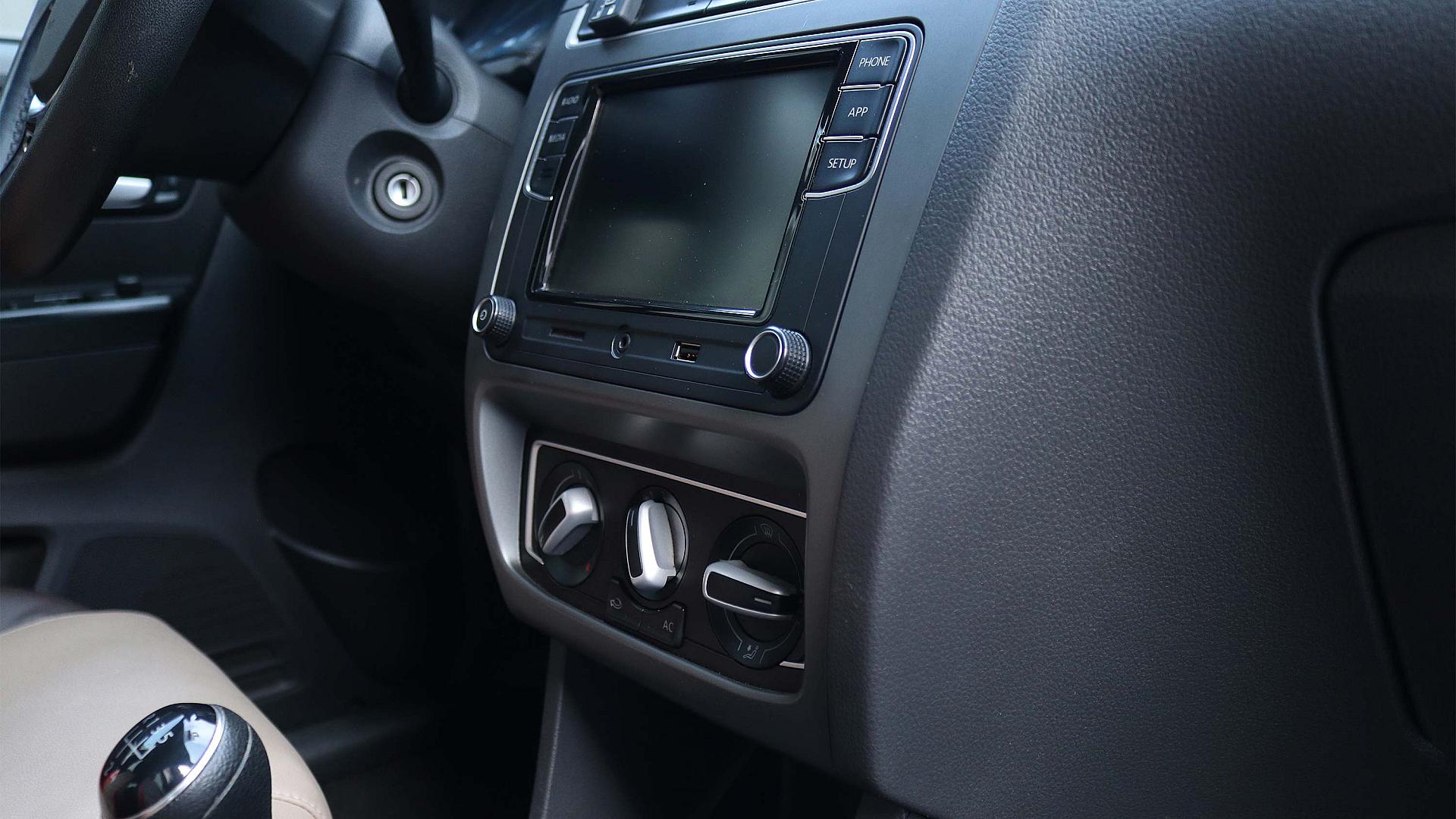 Interior Slide 8