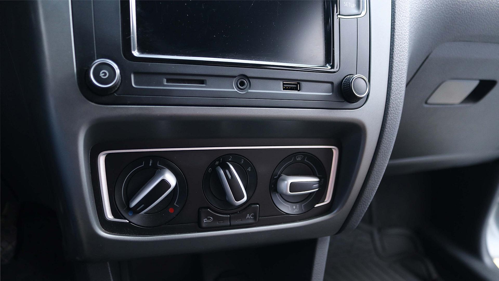 Interior Slide 4
