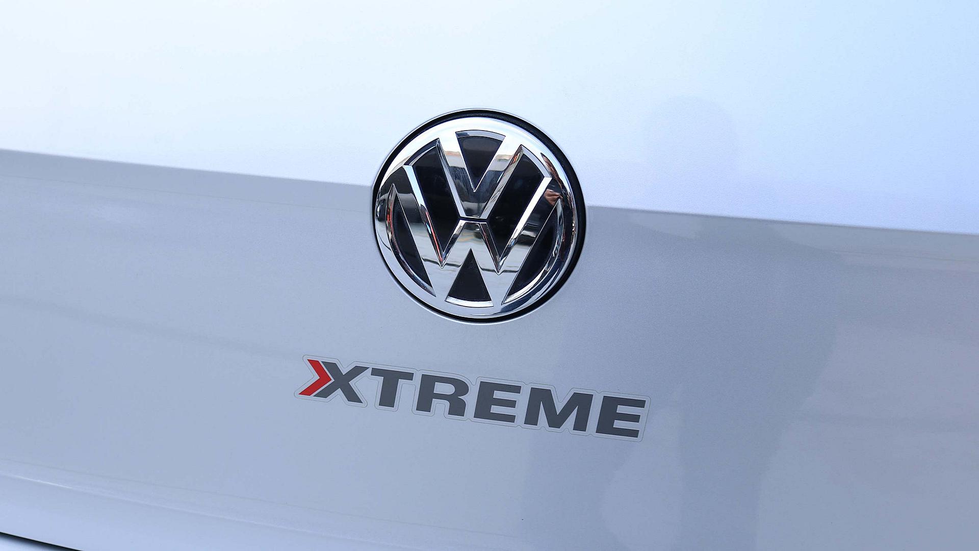 Exterior Slide 15