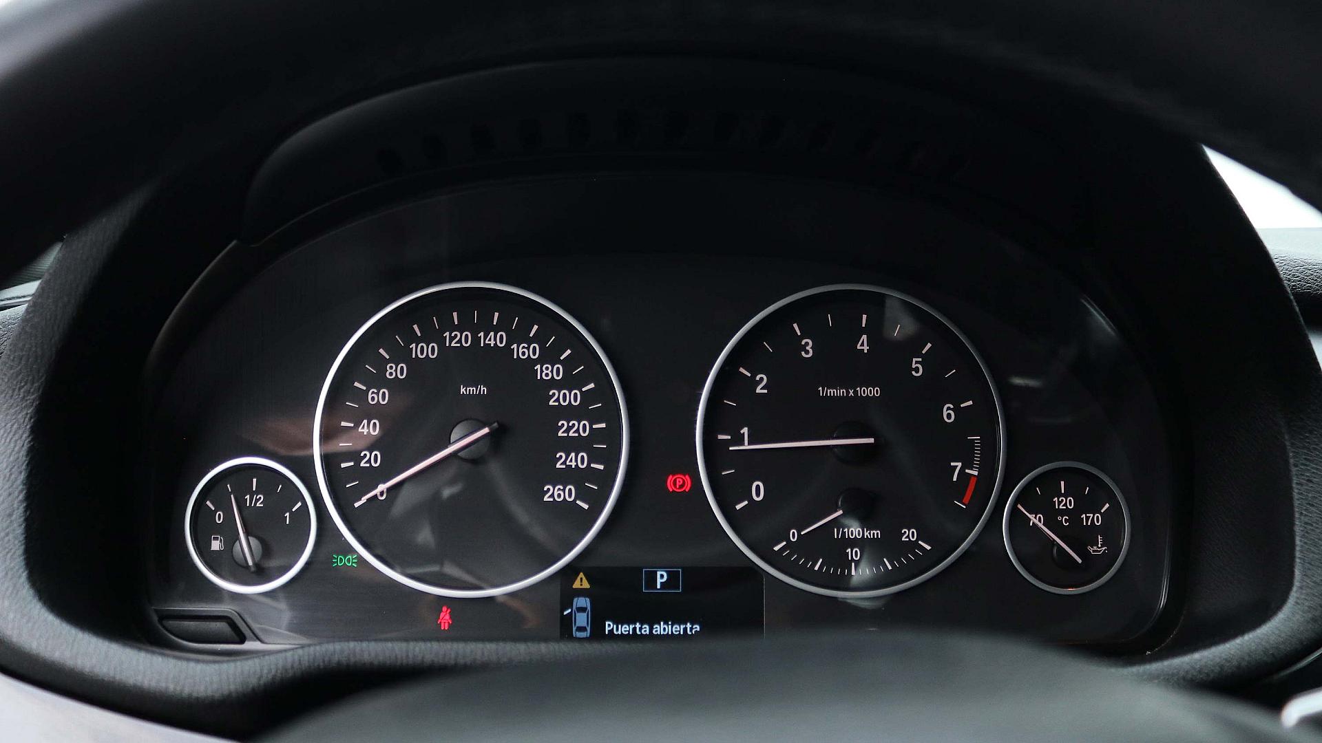 Interior Slide 3