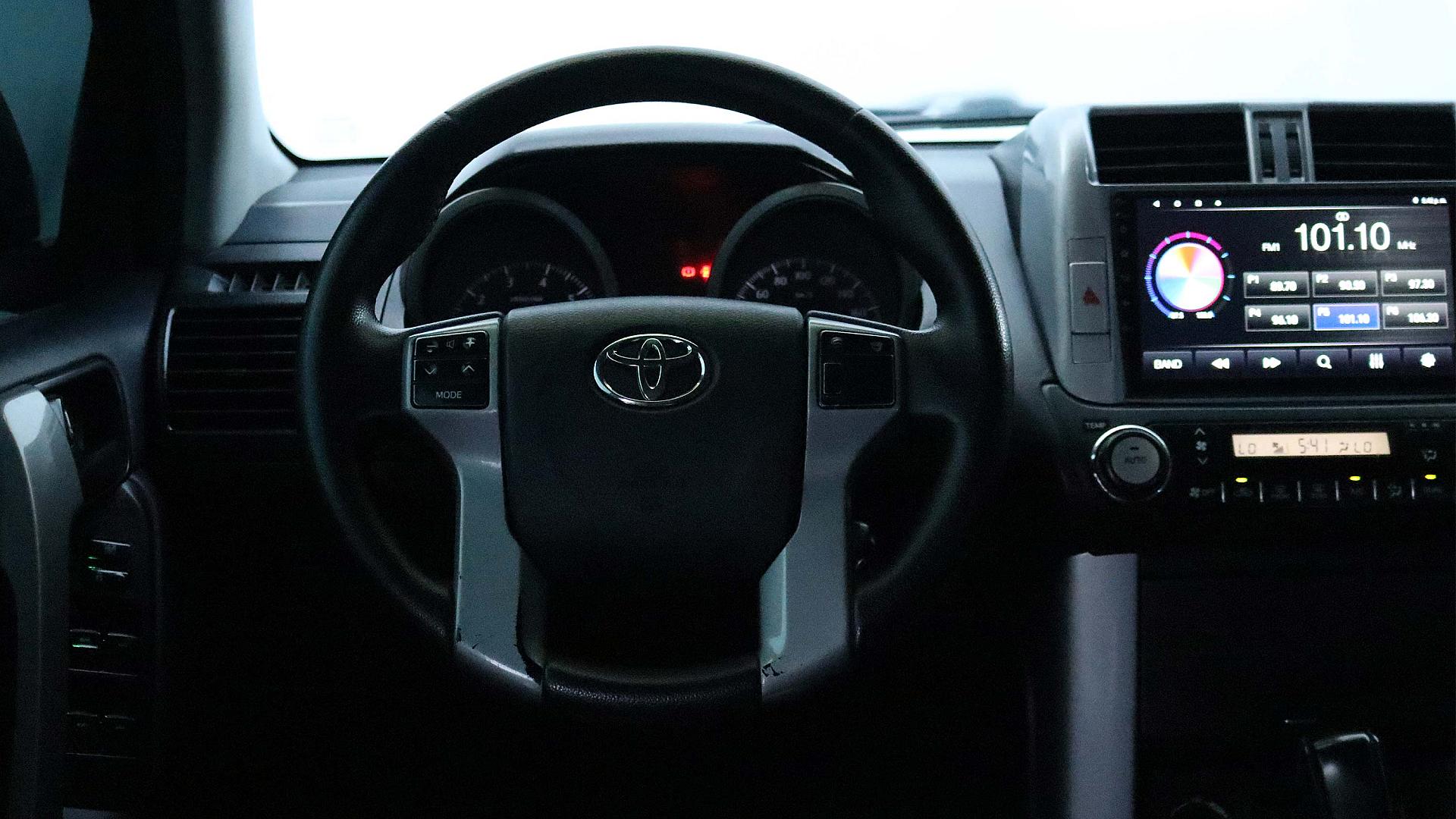 Interior Slide 3