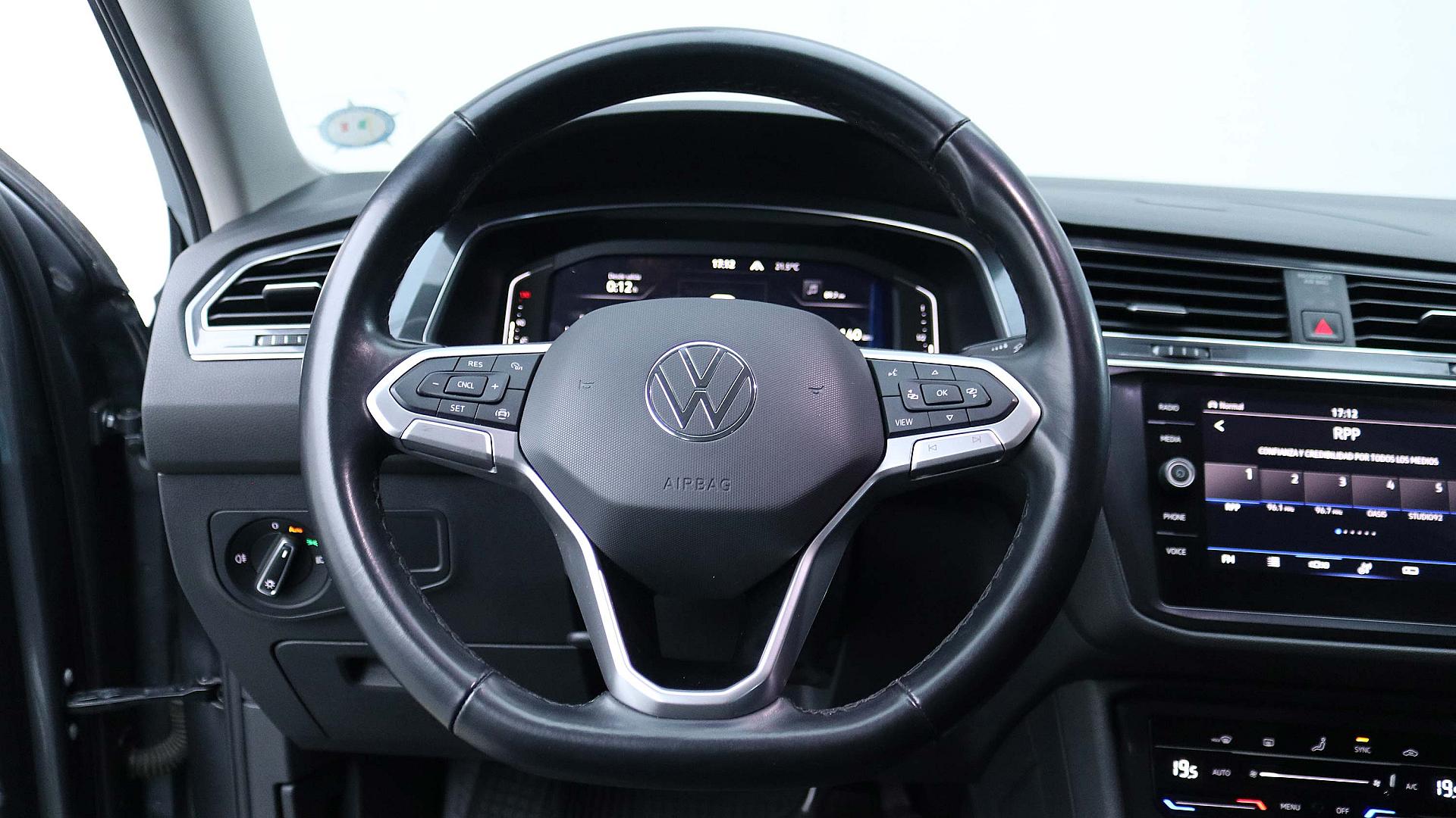 Interior Slide 3