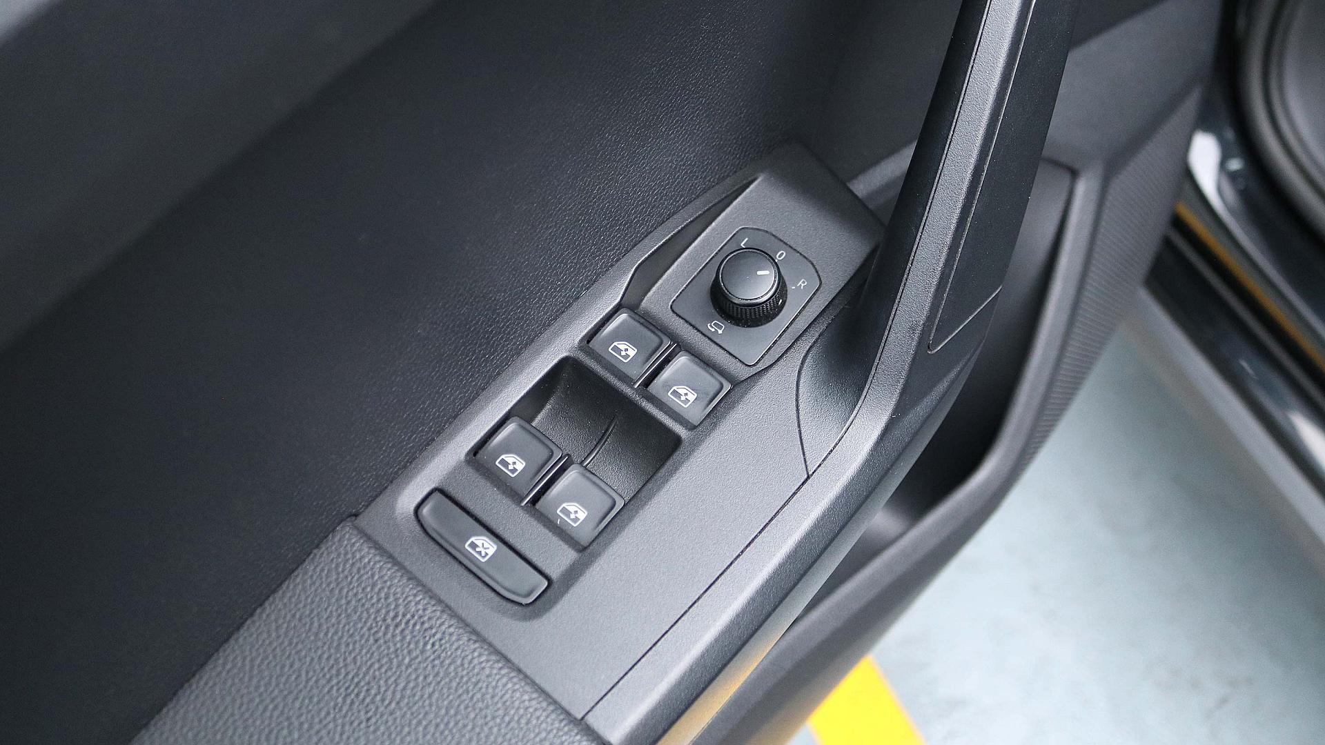 Interior Slide 9